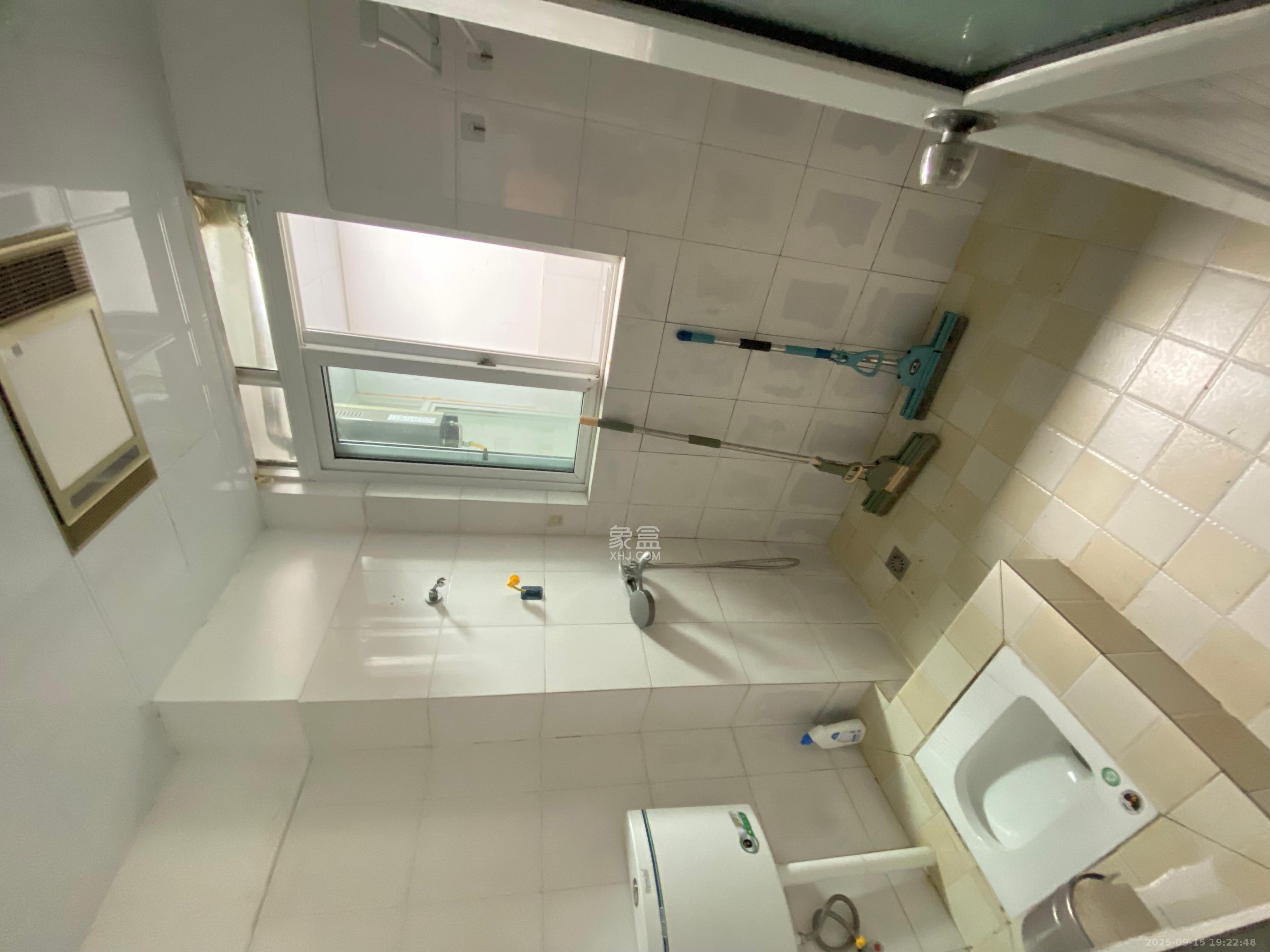 科大佳园北苑  3室2厅1卫    2800.0元/月室内图