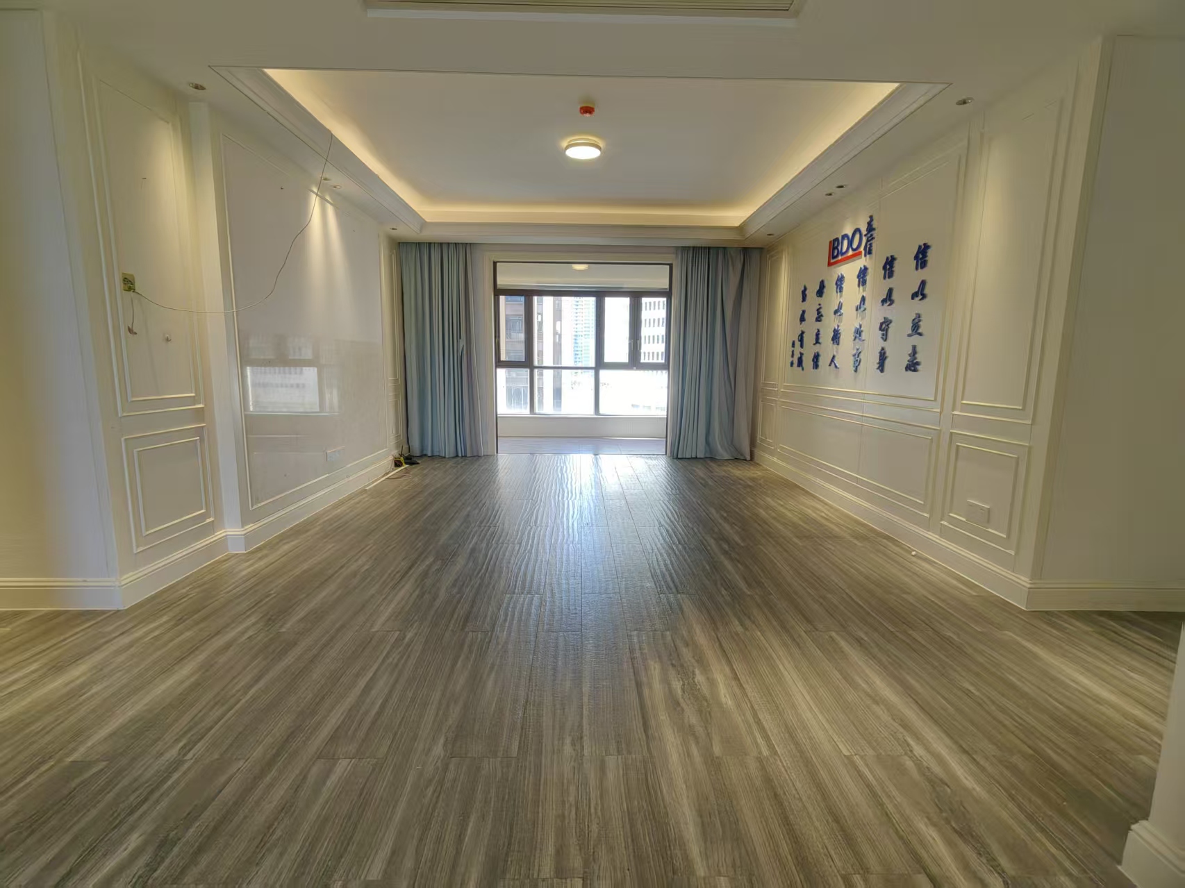 海航豪庭北苑 5室1厅3卫 10000.0元/月 海航豪庭北苑 5室1厅3卫 10000.0元/月室内图