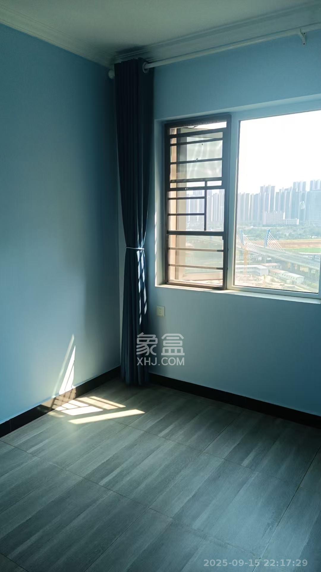 和景家园一期  2室1厅1卫    1800.0元/月室内图1