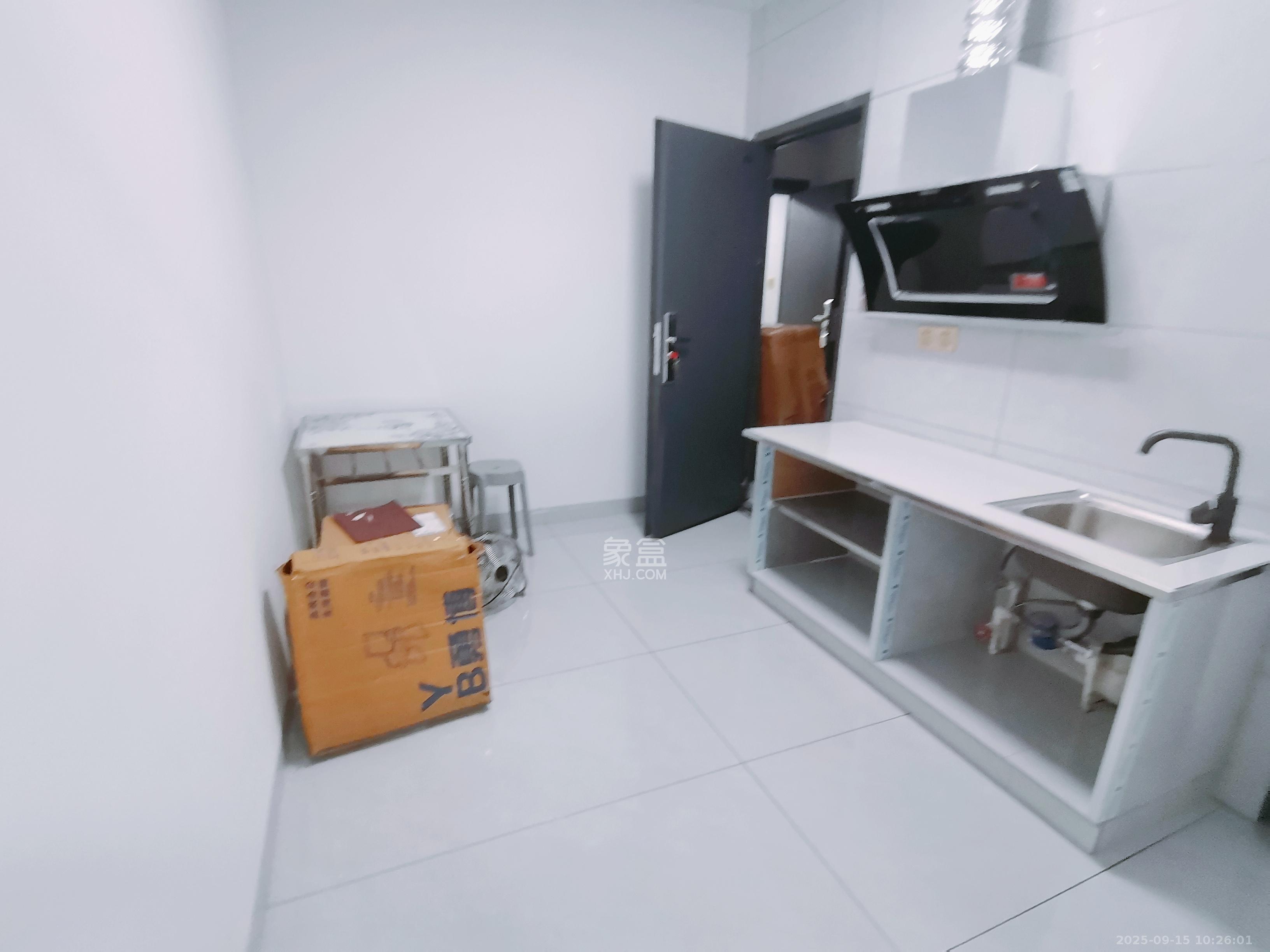 黄鹤小区2片 1室0厅0卫 1200.0元/月 黄鹤小区2片 1室0厅0卫 1200.0元/月室内图