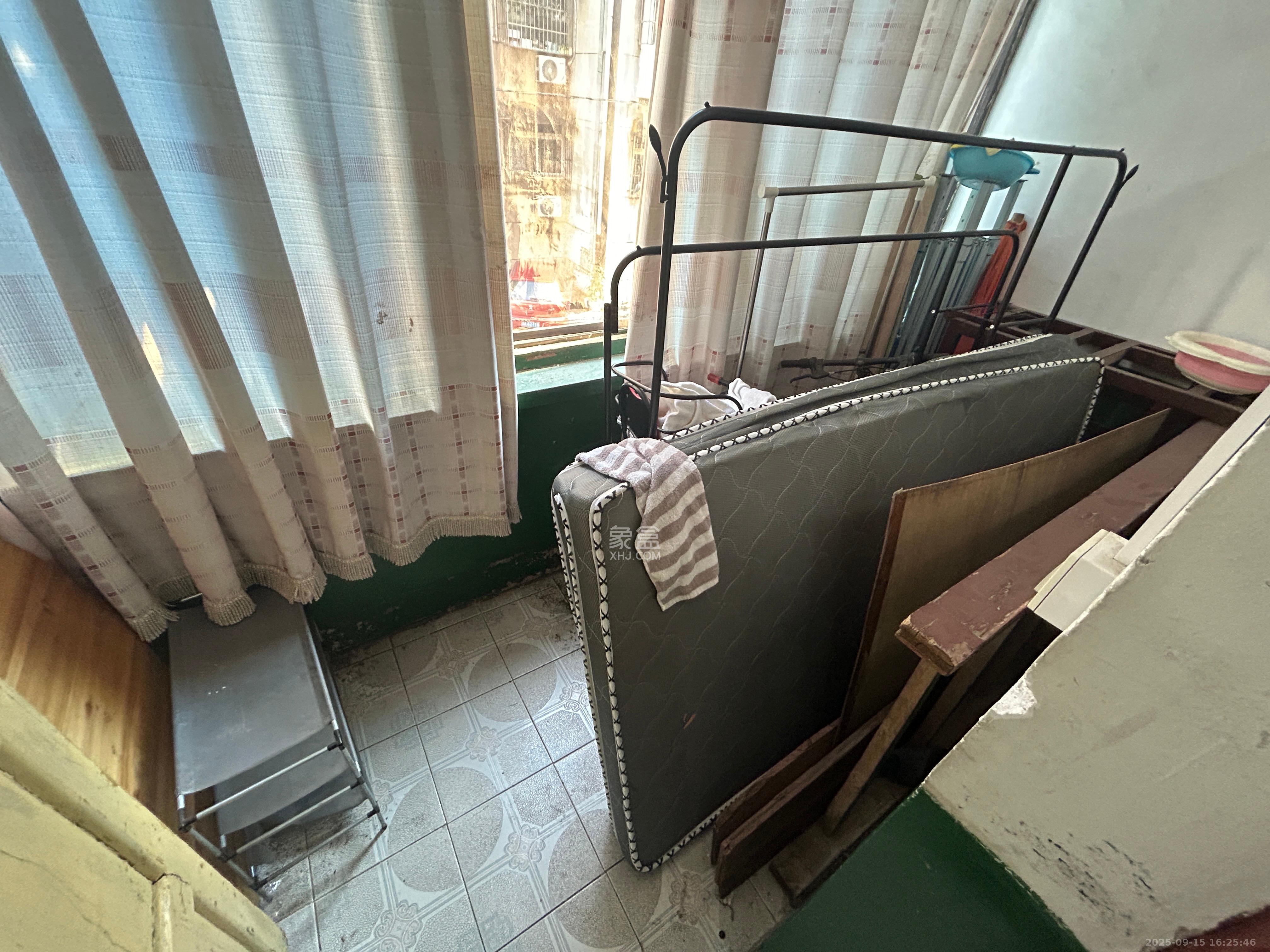 三湘小区  1室1厅1卫    950.0元/月室内图