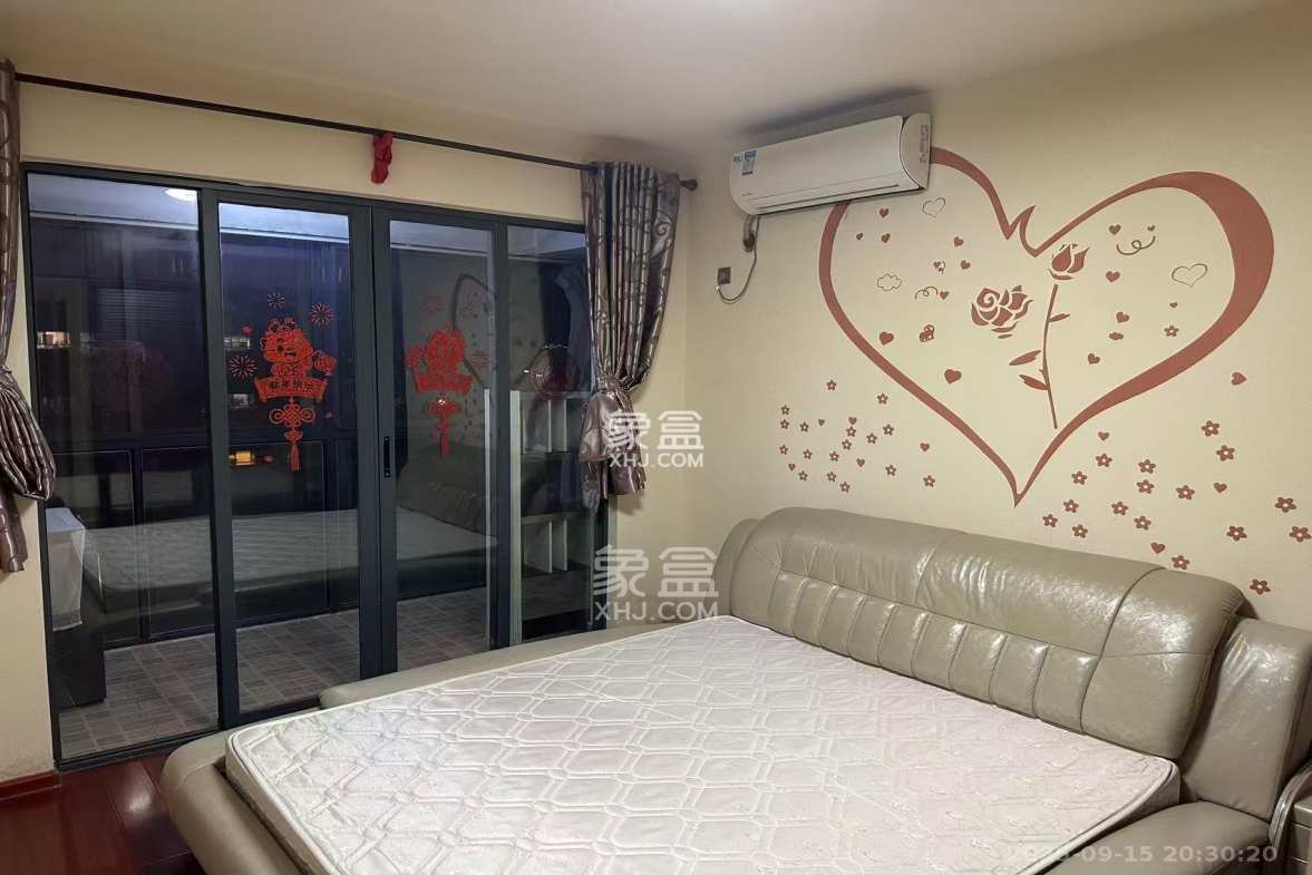 钱隆首府(福晟御园) 3室1厅2卫 3200.0元/月 钱隆首府(福晟御园) 3室1厅2卫 3200.0元/月室内图