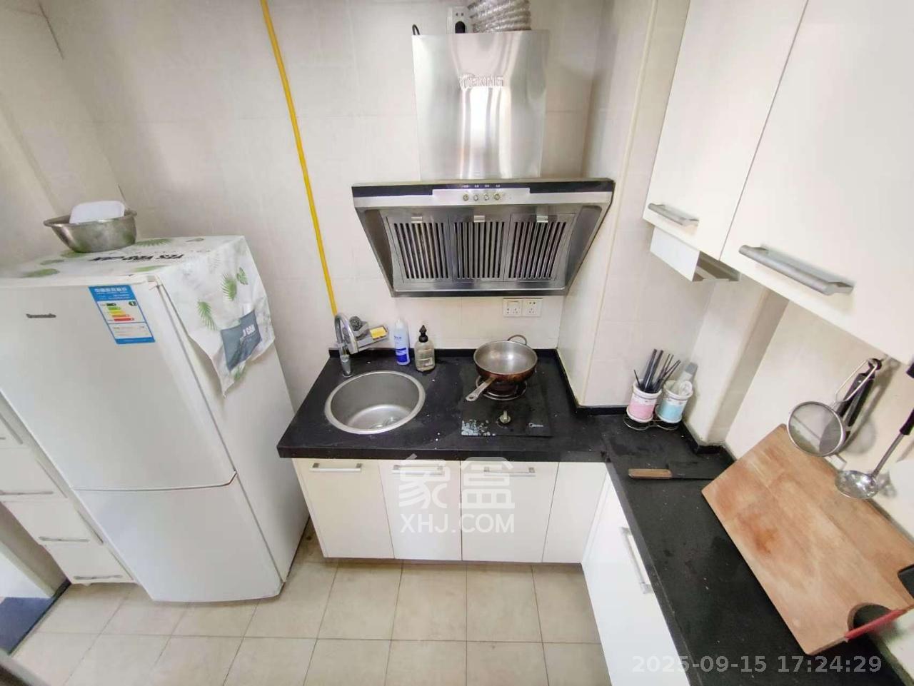 中建芙蓉工社  2室1厅1卫    1800.0元/月室内图