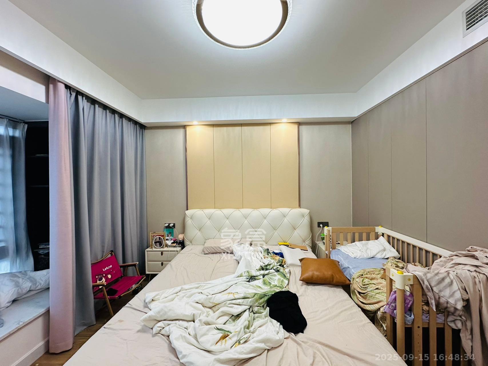 天祥水晶湾  3室2厅2卫    6500.0元/月室内图