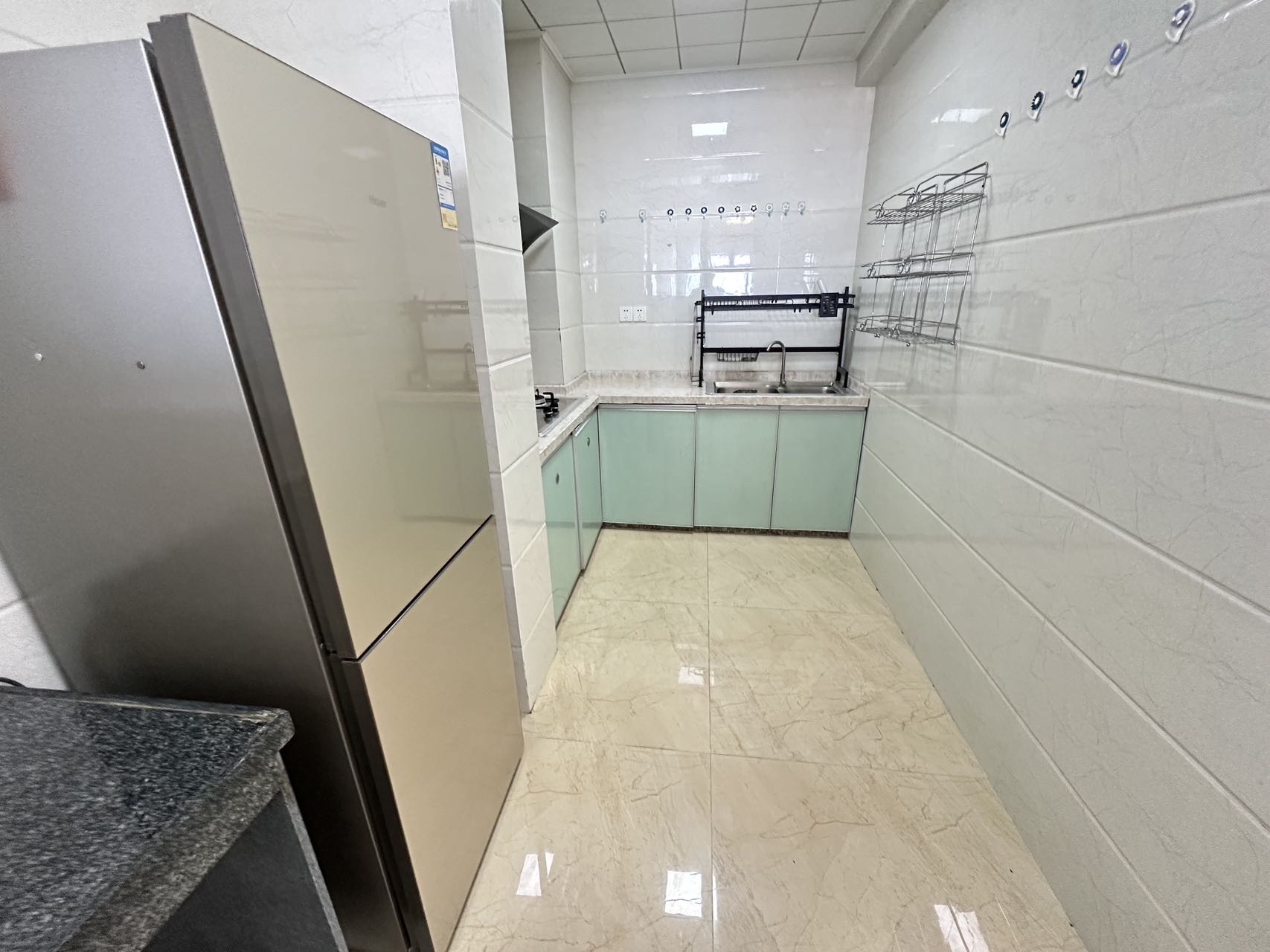 国贸城市花园 2室2厅1卫 3200.0元/月 国贸城市花园 2室2厅1卫 3200.0元/月室内图