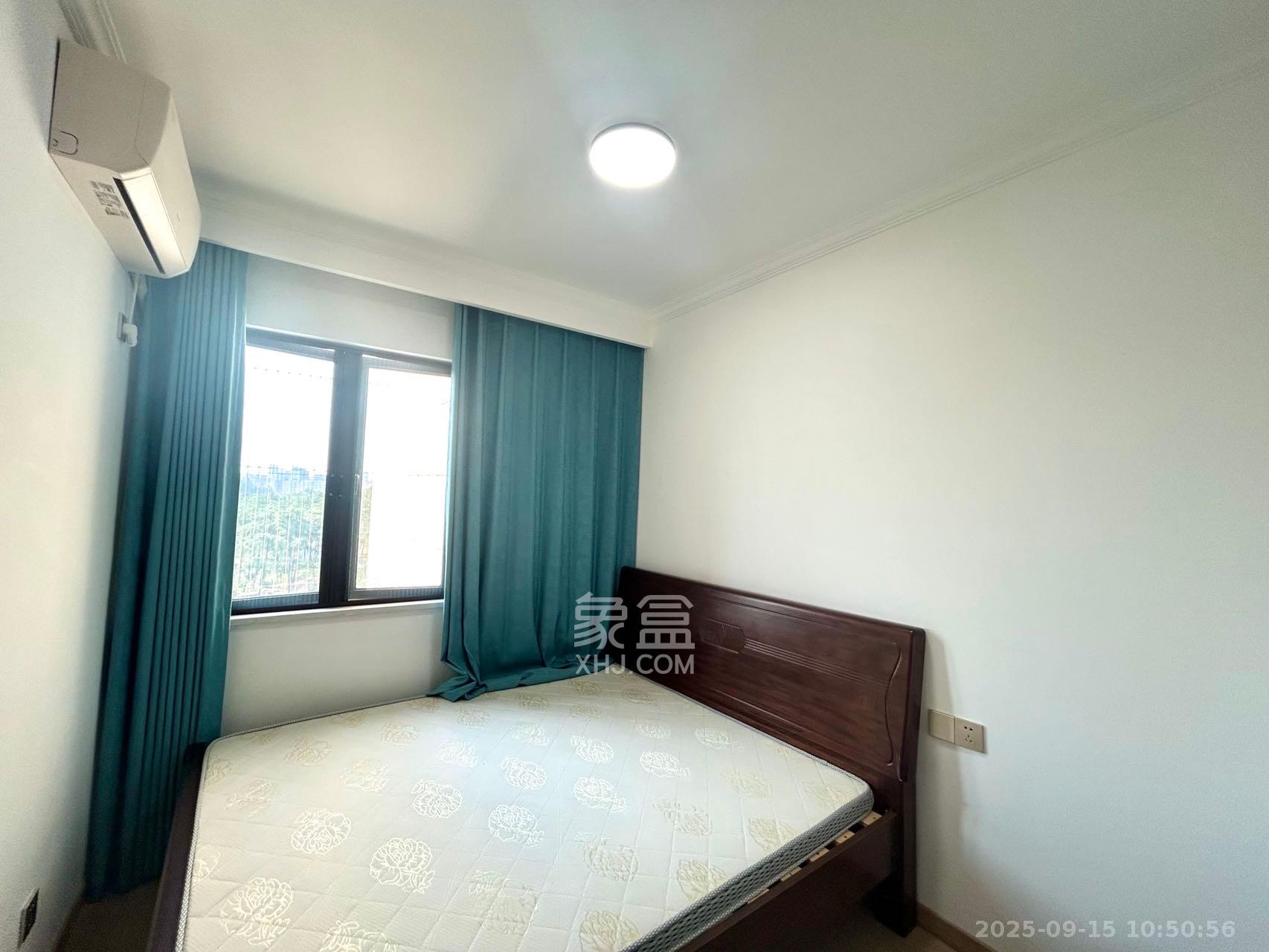 长房明宸府 4室2厅2卫 2600.0元/月 长房明宸府 4室2厅2卫 2600.0元/月室内图