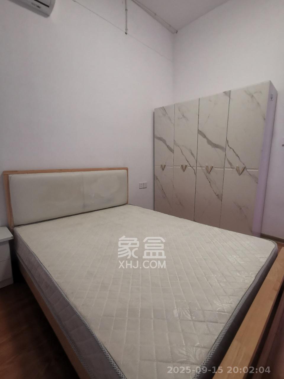 明昇壹城（明昇时代广场）三期  2室2厅1卫   1750.00元/月室内图