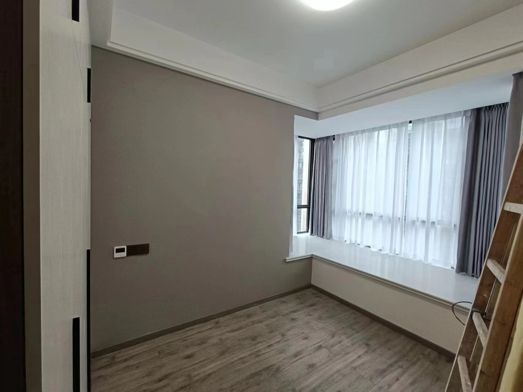 山水印象澜庭 3室2厅2卫 3100.0元/月 山水印象澜庭 3室2厅2卫 3100.0元/月室内图