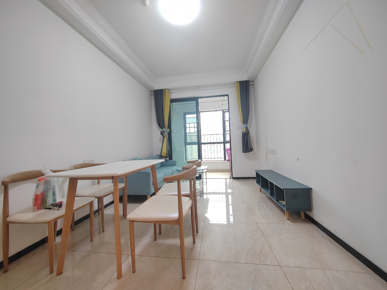 中海新城熙岸（中信新城五期）  1室1厅1卫    1400.0元/月户型图