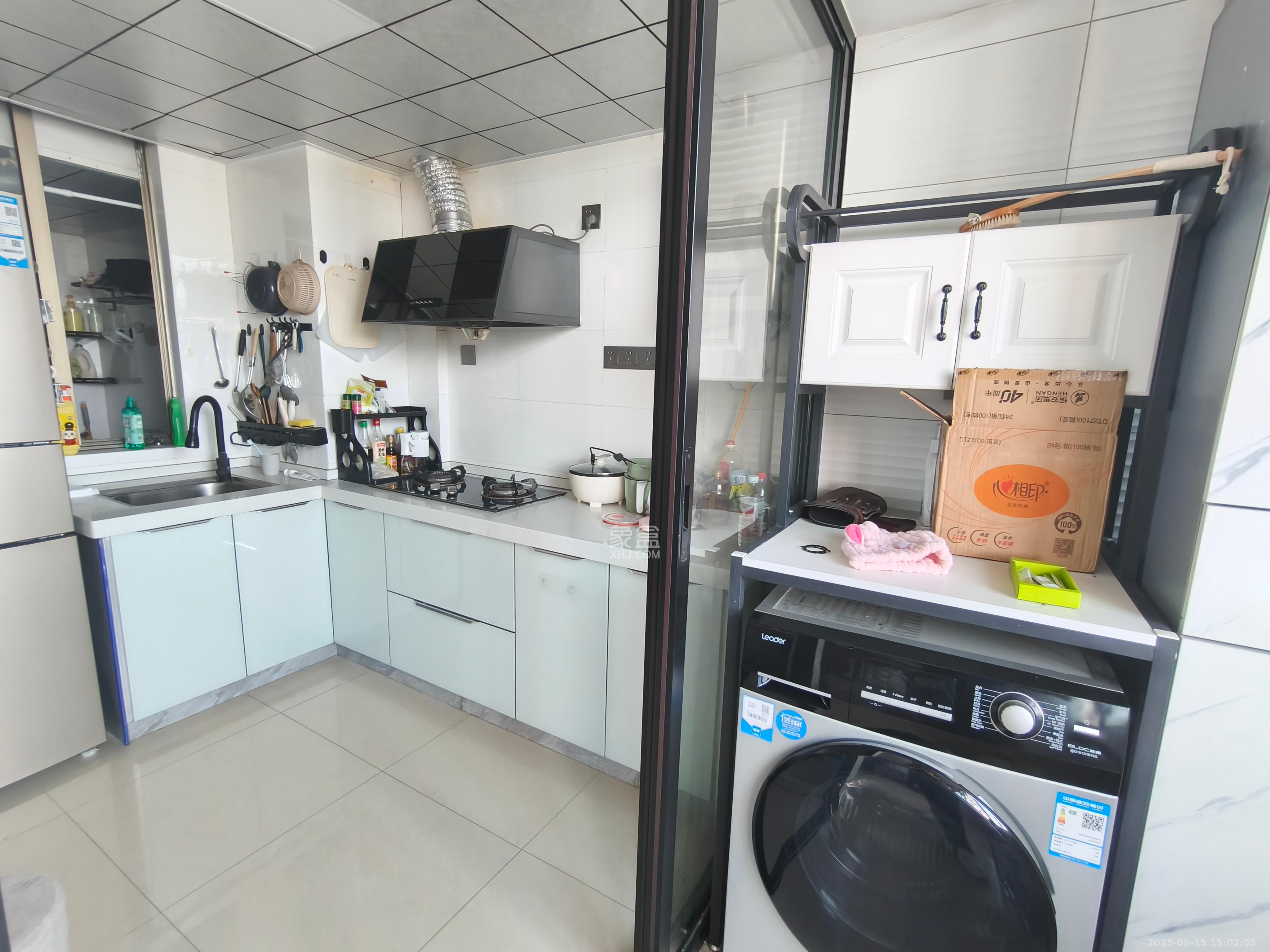 香颂国际 2室1厅1卫 1800.0元/月 香颂国际 2室1厅1卫 1800.0元/月室内图