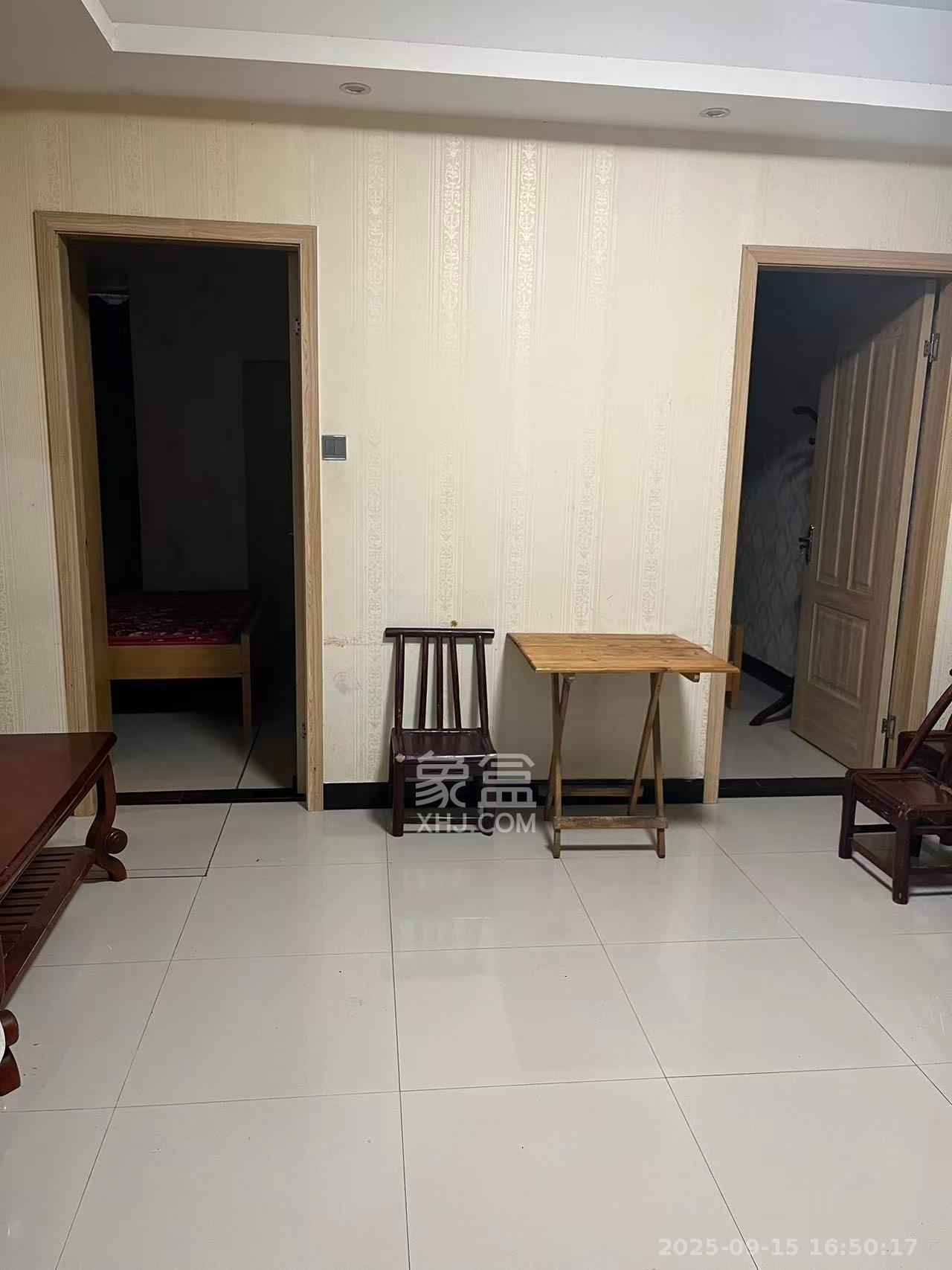 红区抽屉 2室1厅1卫 1700.0元/月 红区抽屉 2室1厅1卫 1700.0元/月室内图