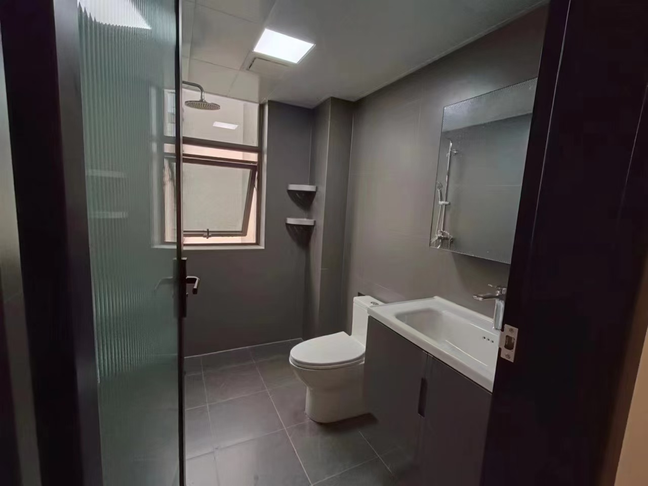 山水印象澜庭 3室2厅2卫 3100.0元/月 山水印象澜庭 3室2厅2卫 3100.0元/月室内图