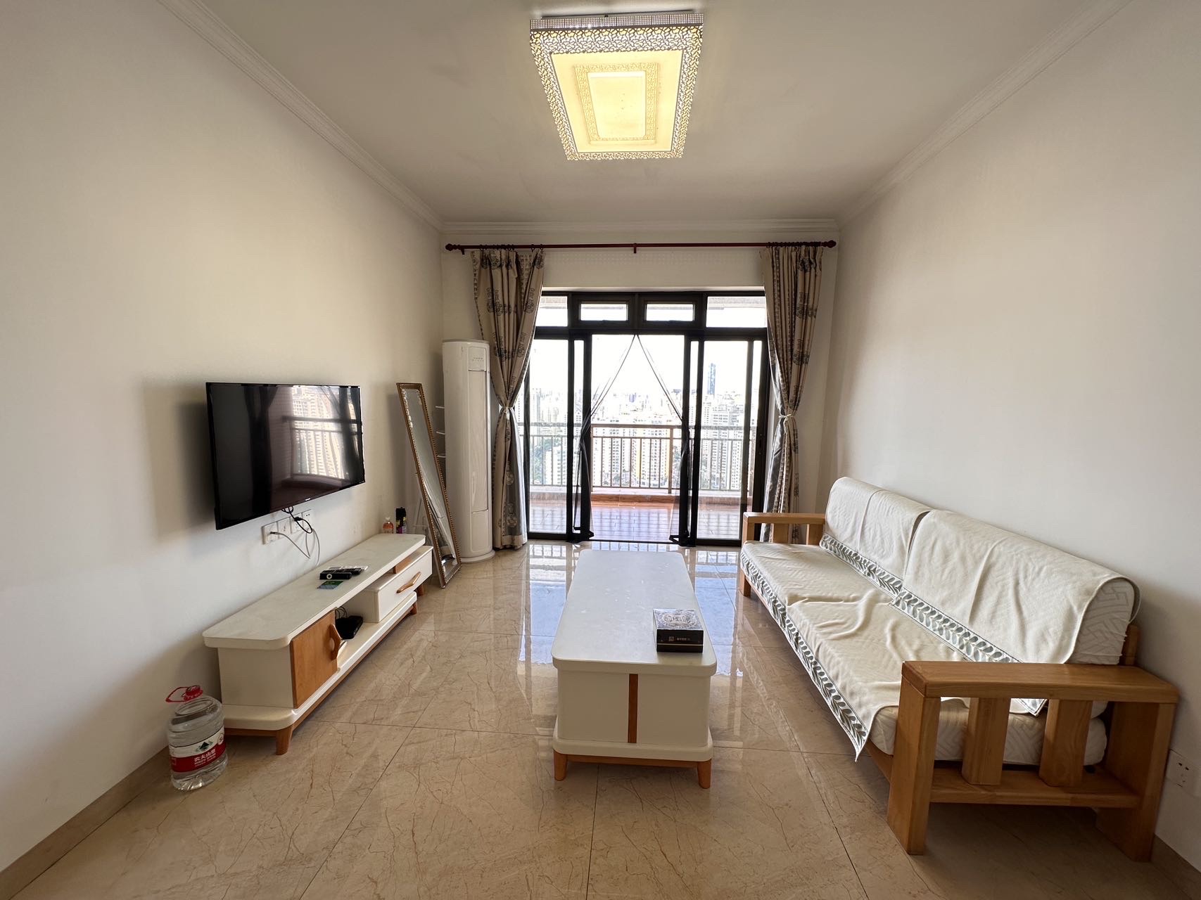 国贸城市花园 2室2厅1卫 3200.0元/月 国贸城市花园 2室2厅1卫 3200.0元/月室内图