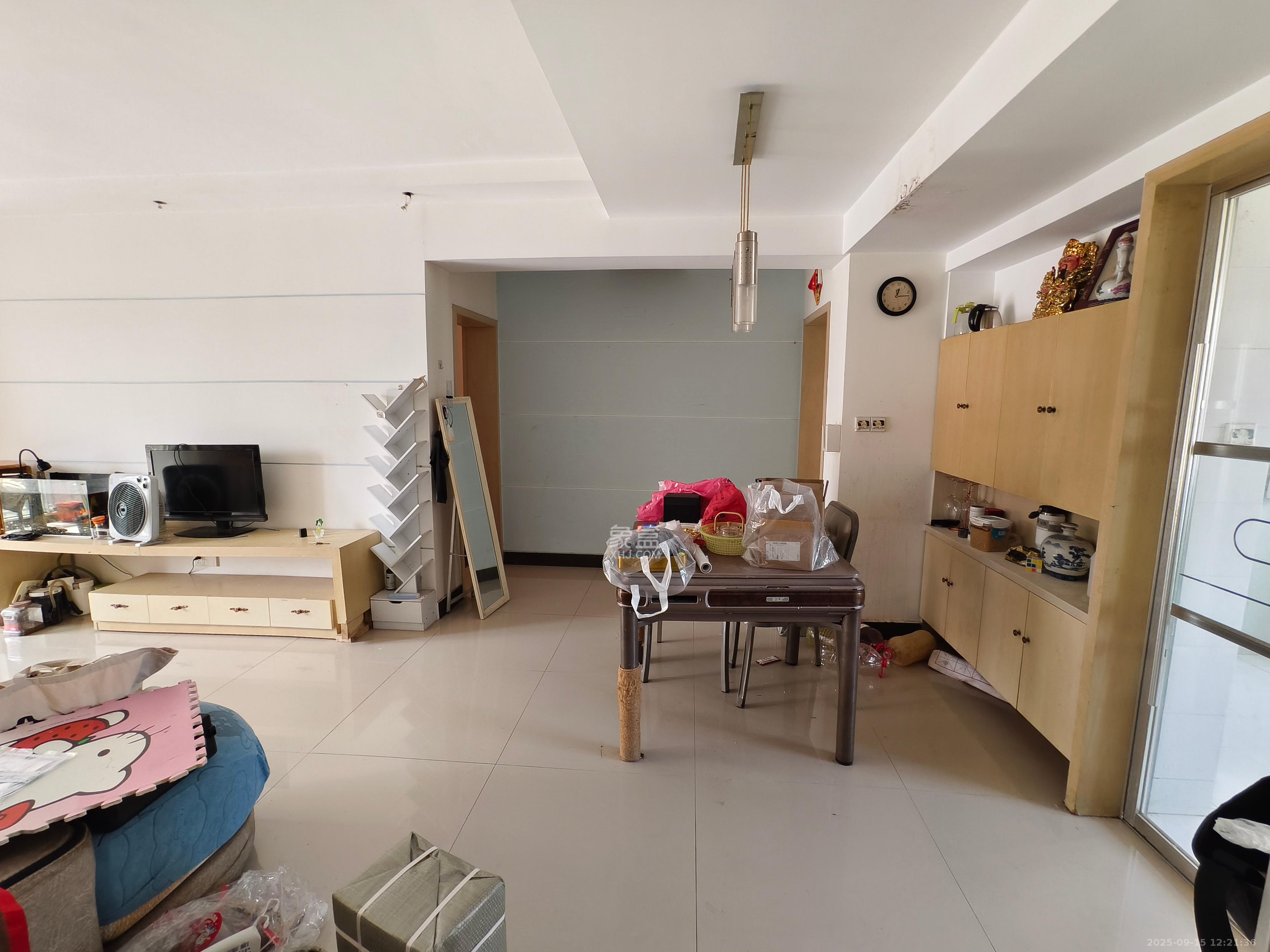 都江新城(都江新苑) 2室2厅1卫 2800.0元/月 都江新城(都江新苑) 2室2厅1卫 2800.0元/月室内图