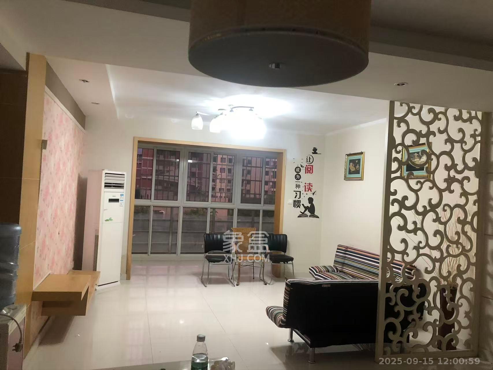 申奥美域  4室2厅2卫    2800.0元/月 申奥美域  4室2厅2卫    2800.0元/月室内图