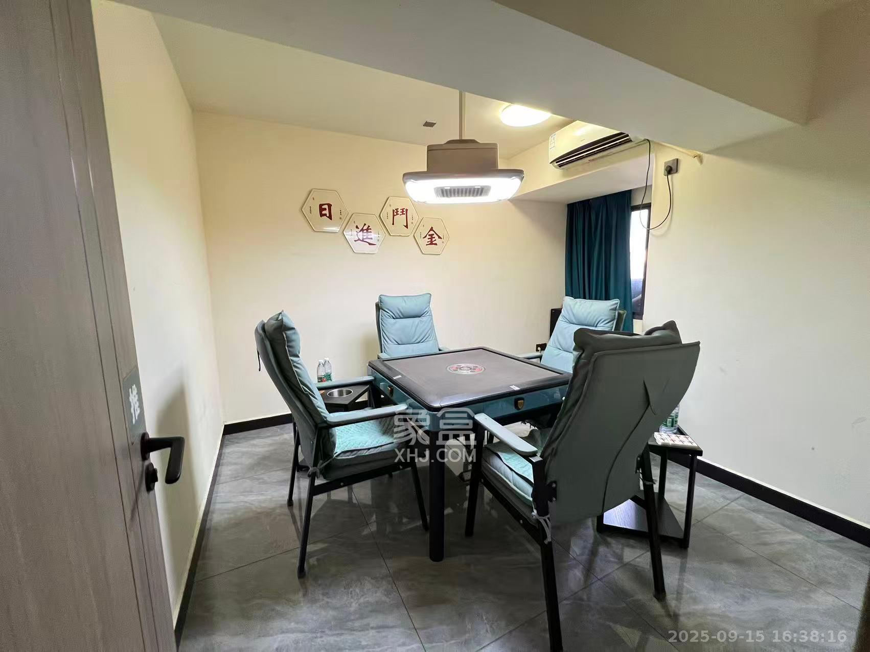 东方芙蓉 4室2厅2卫 5500.0元/月 东方芙蓉 4室2厅2卫 5500.0元/月室内图