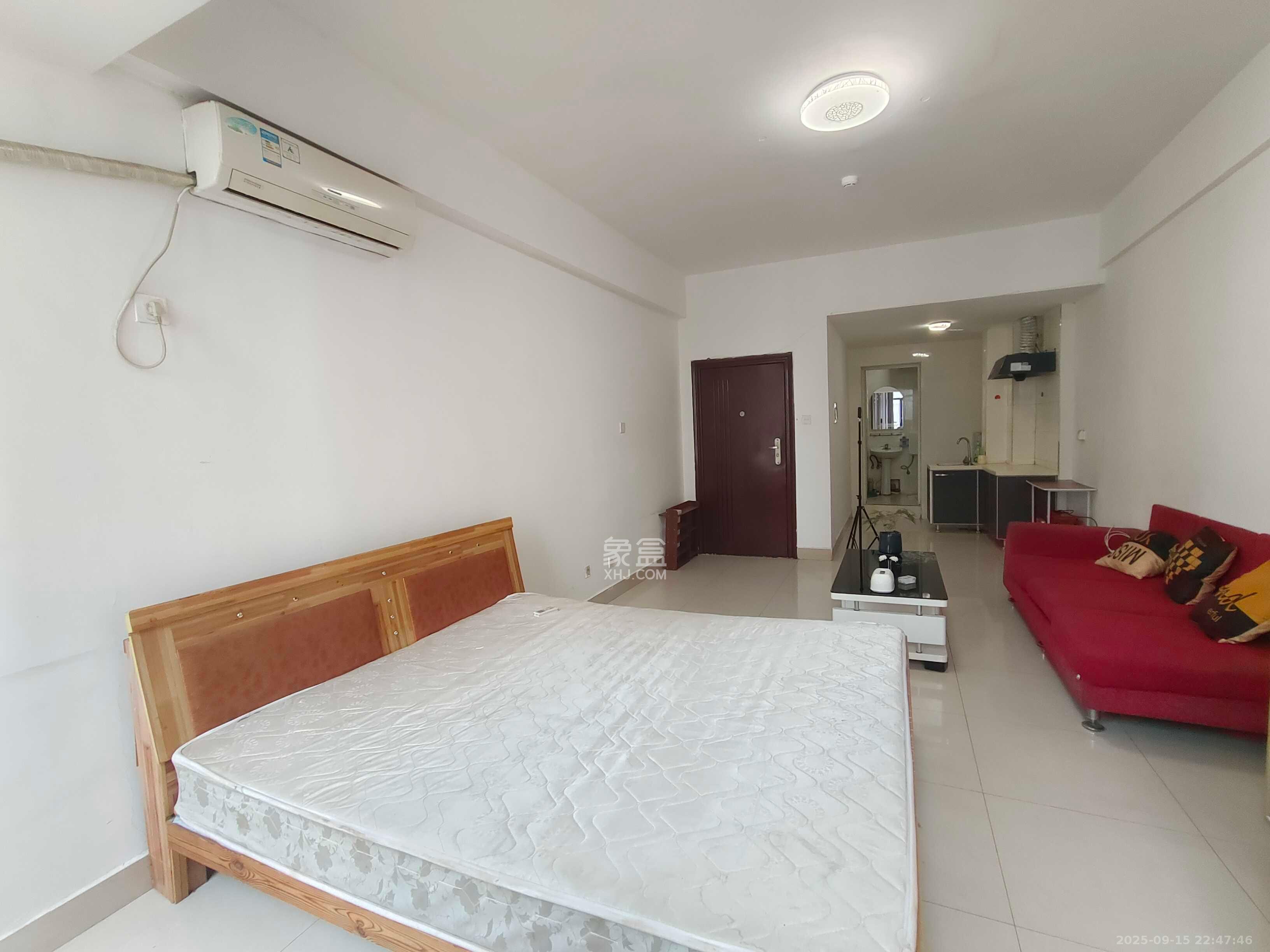 融圣国际 1室1厅1卫 1700.0元/月 融圣国际 1室1厅1卫 1700.0元/月室内图