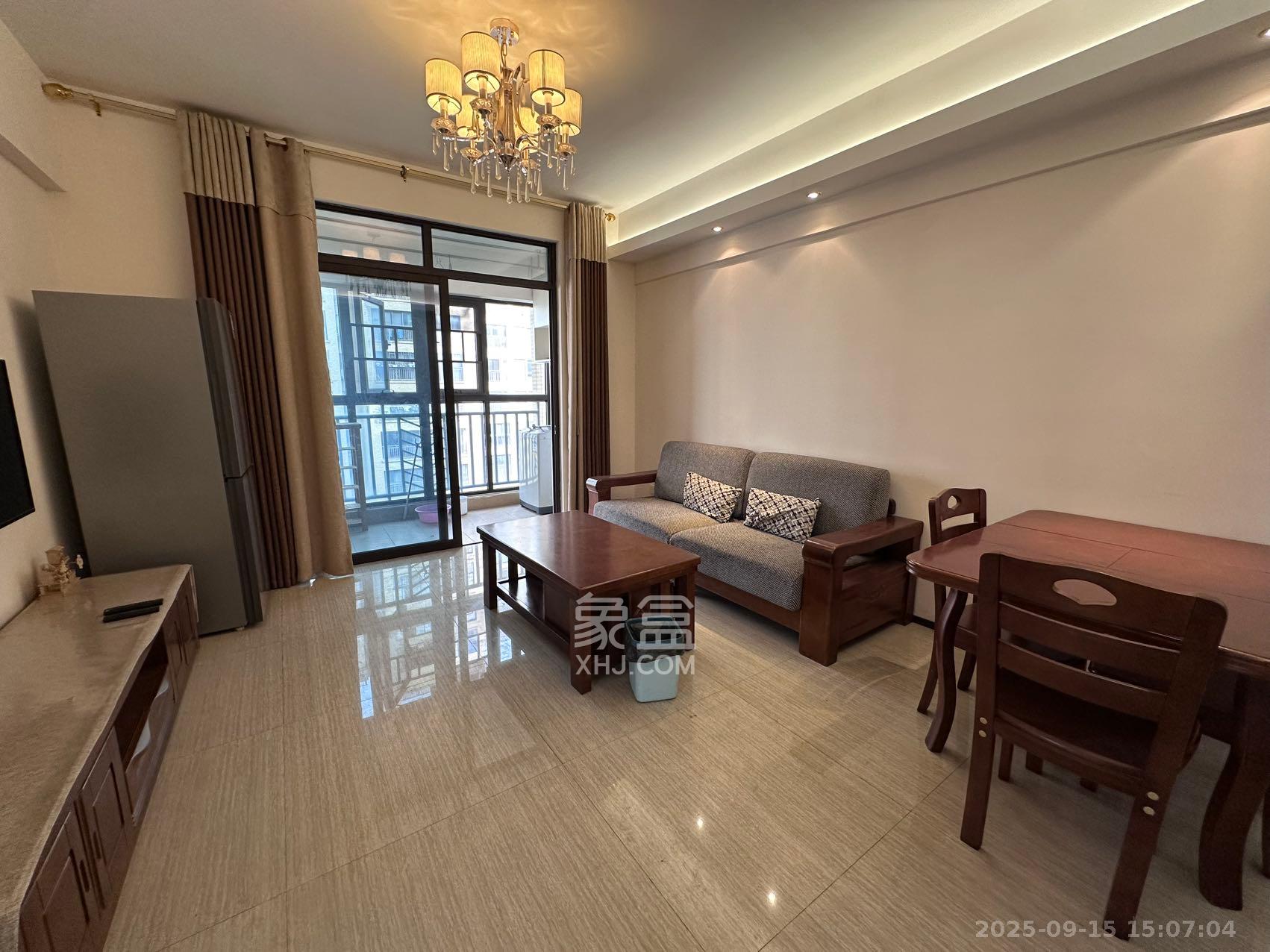 奥林匹克花园贡院二期  1室1厅1卫    2000.0元/月 奥林匹克花园贡院二期  1室1厅1卫    2000.0元/月