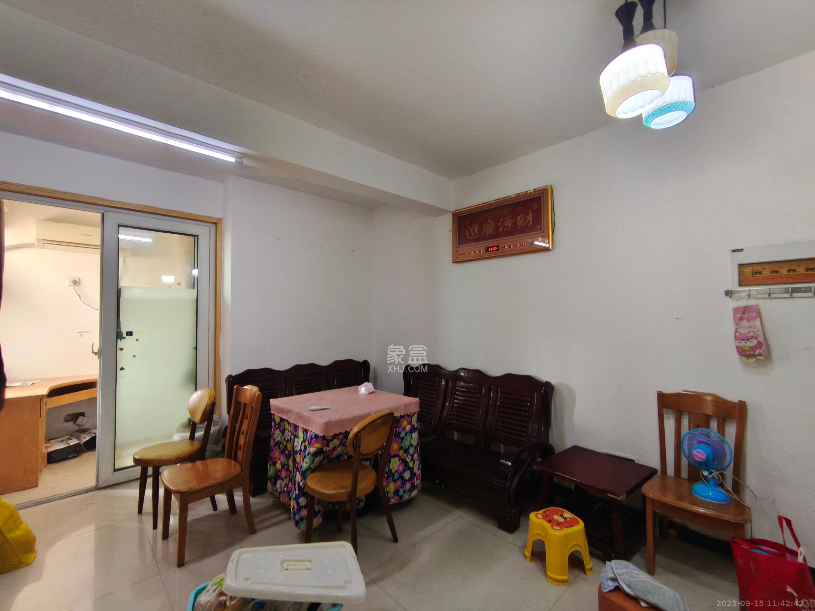 和沁园 2室1厅1卫 1750.0元/月 和沁园 2室1厅1卫 1750.0元/月室内图