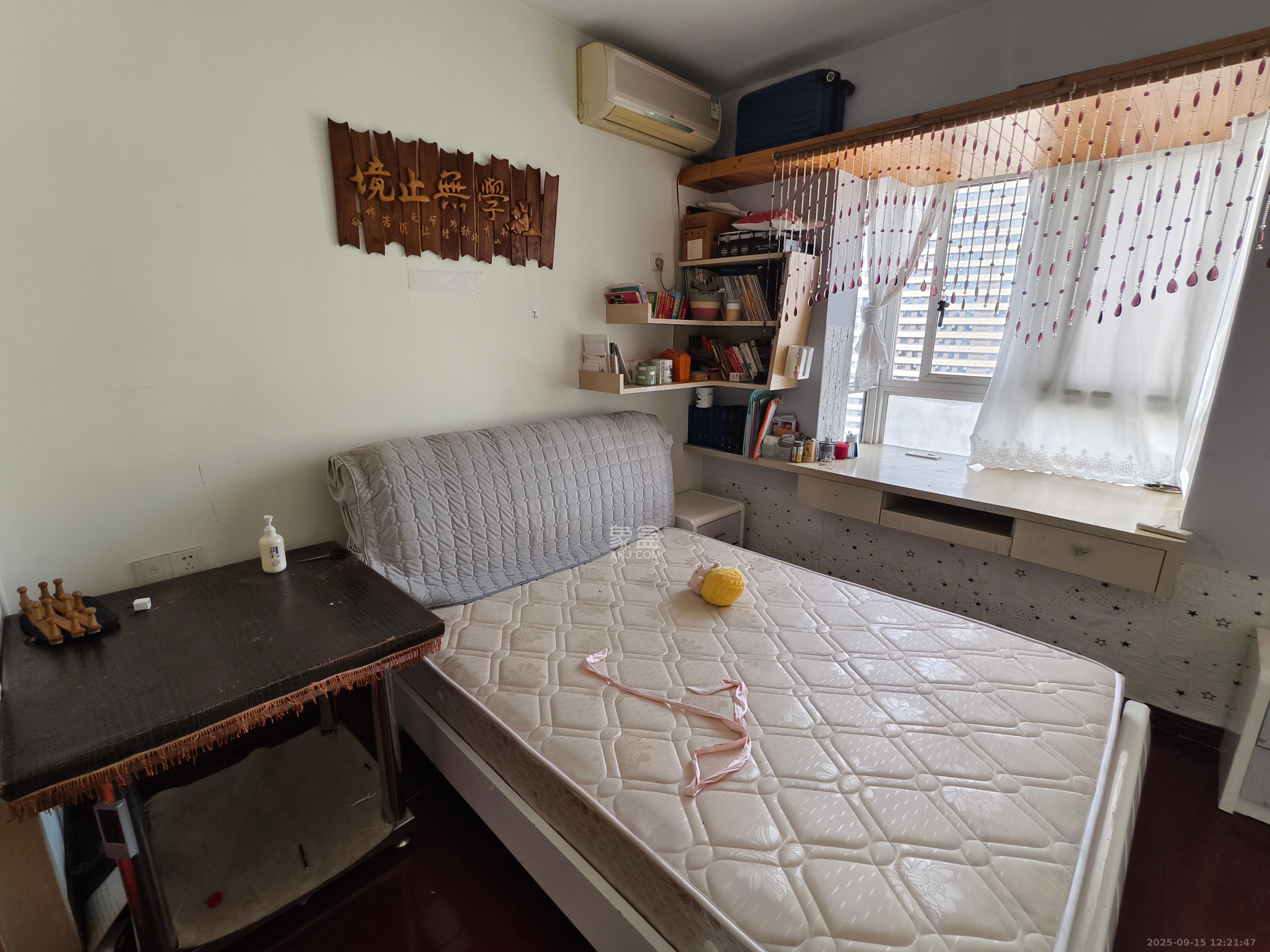 都江新城(都江新苑) 2室2厅1卫 2800.0元/月 都江新城(都江新苑) 2室2厅1卫 2800.0元/月室内图