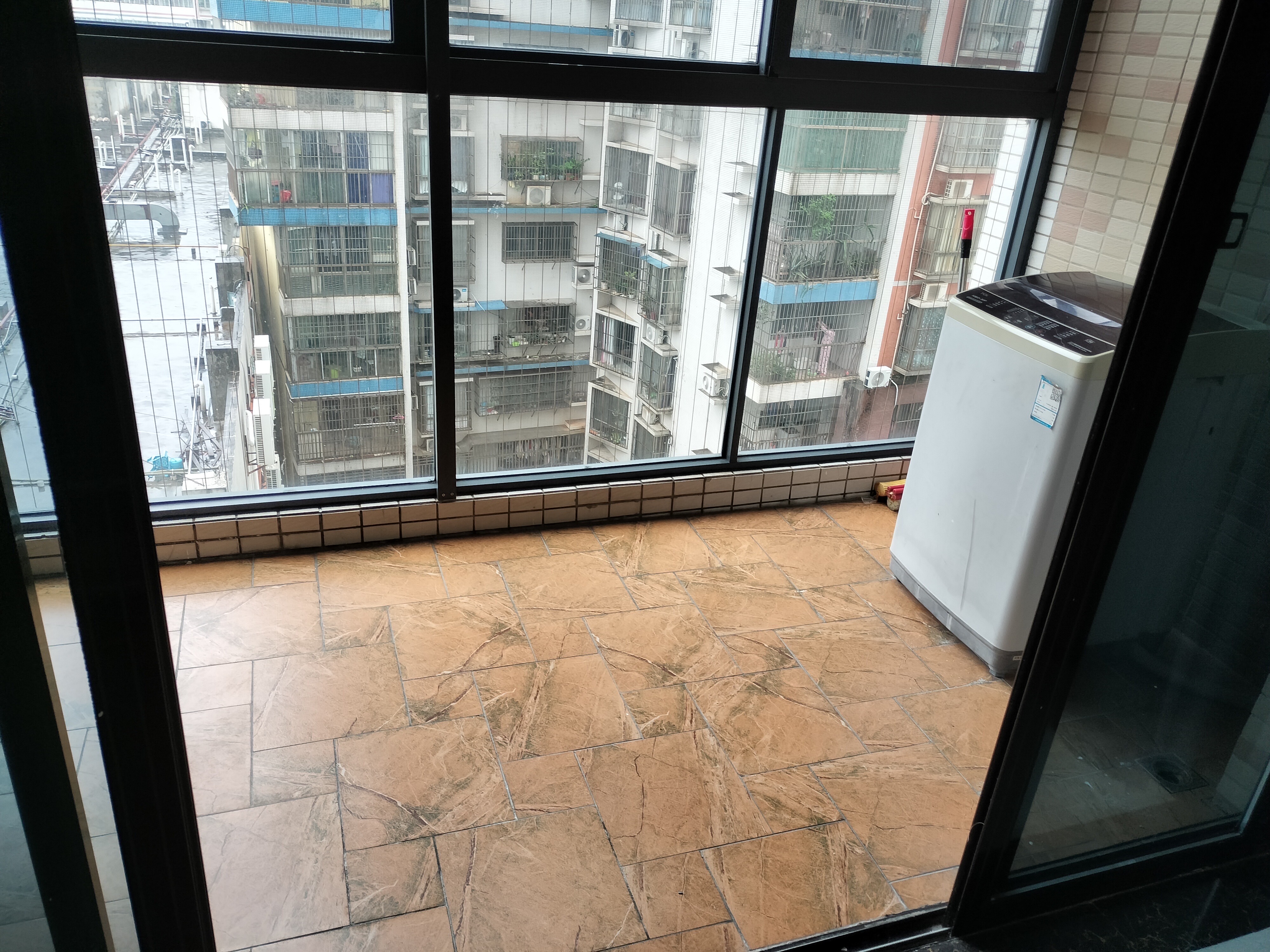 金岛天下 1室1厅1卫 1700.0元/月 金岛天下 1室1厅1卫 1700.0元/月室内图