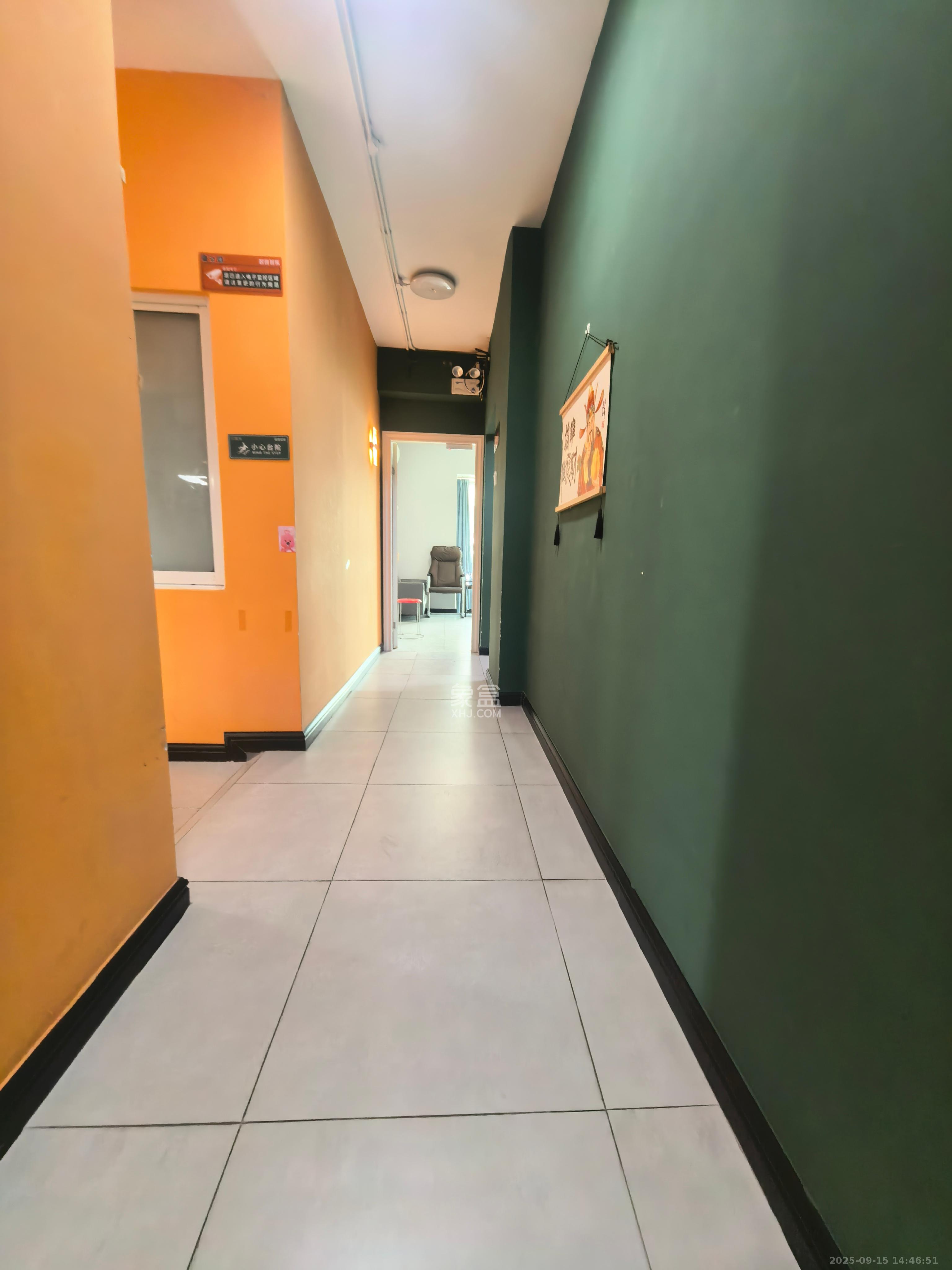 兴威名座 3室2厅1卫 4200.0元/月 兴威名座 3室2厅1卫 4200.0元/月室内图