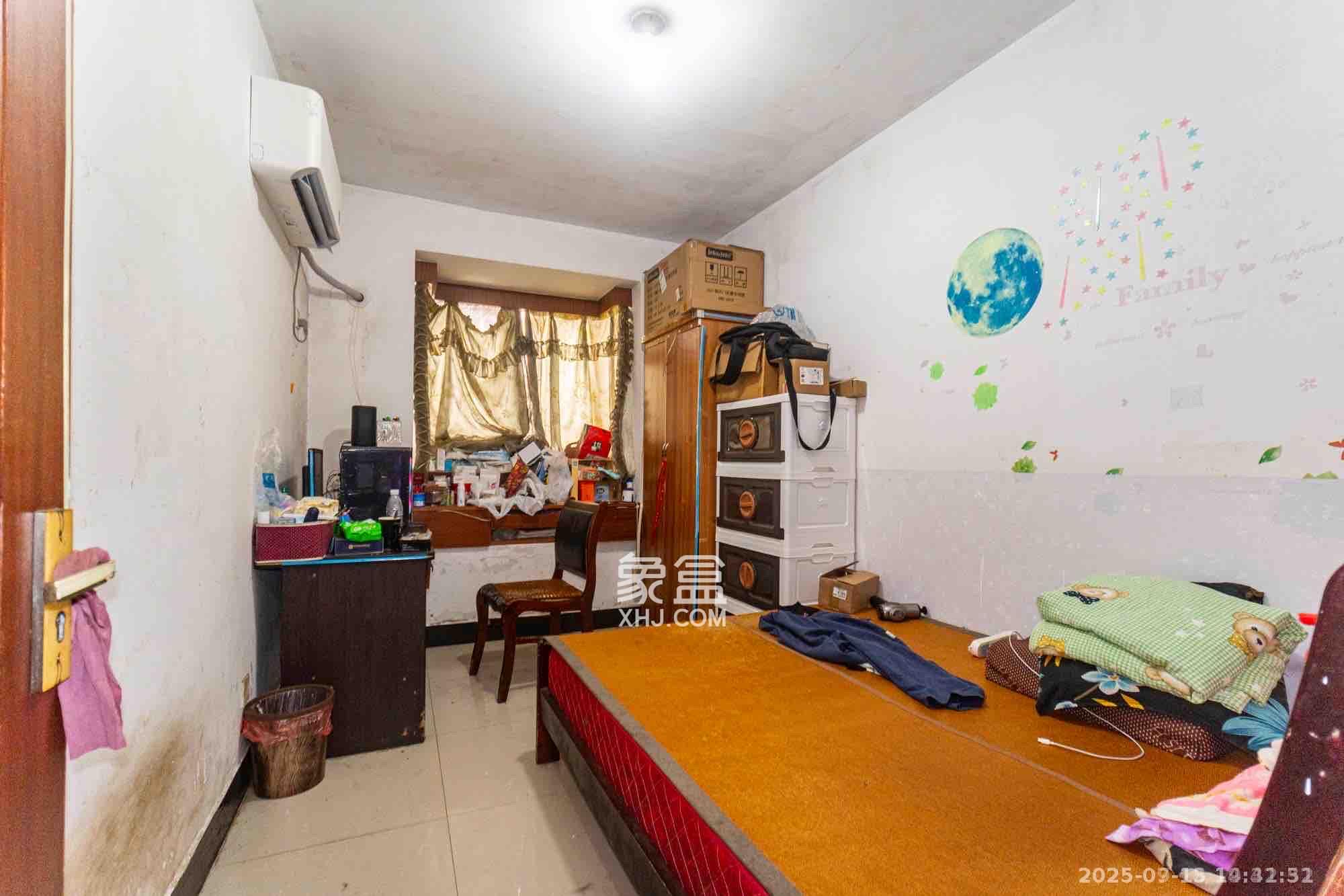 晶华美地  2室2厅2卫    1400.0元/月室内图