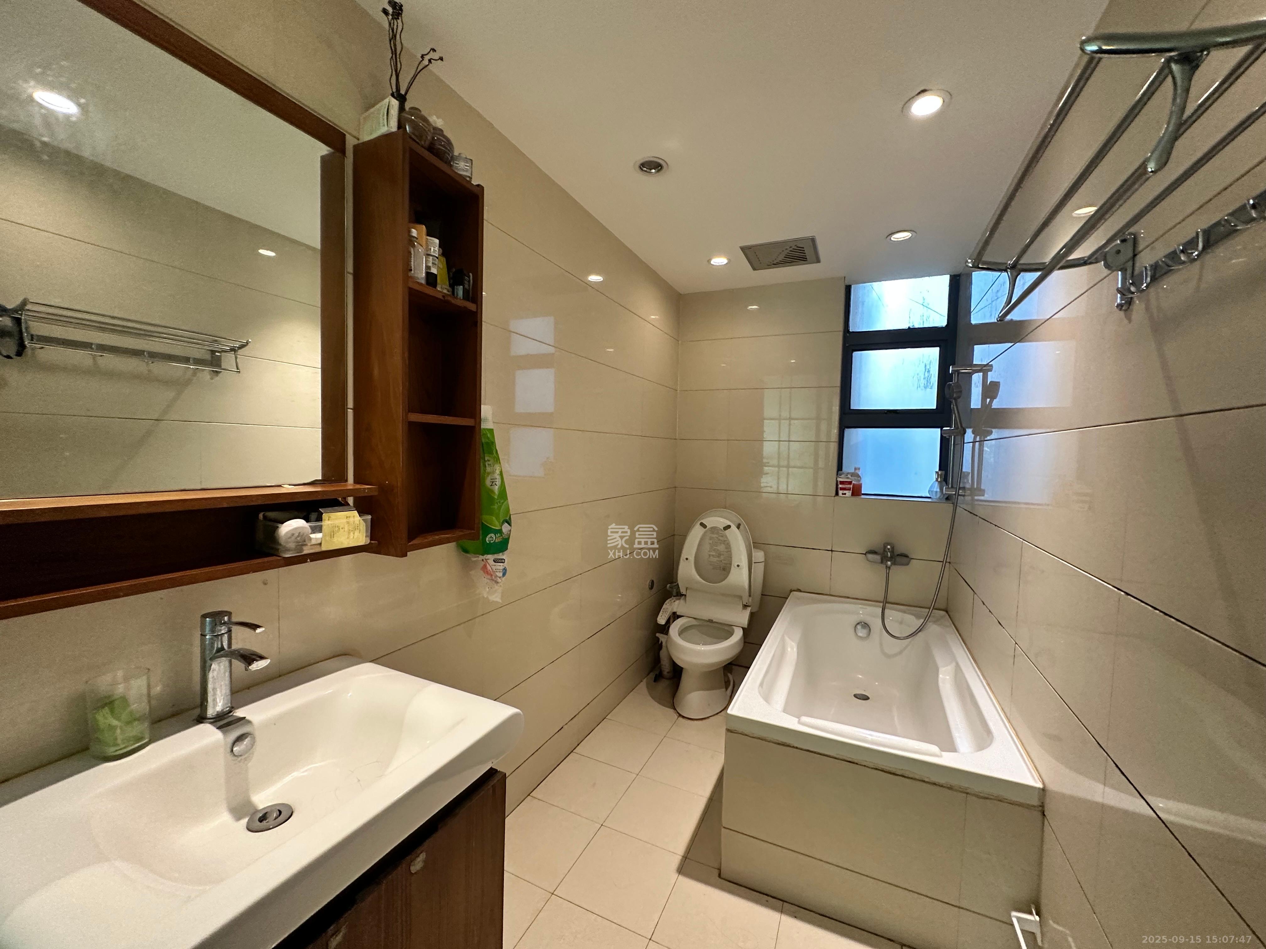 南山苏迪亚诺 4室2厅2卫 3200.0元/月 南山苏迪亚诺 4室2厅2卫 3200.0元/月室内图