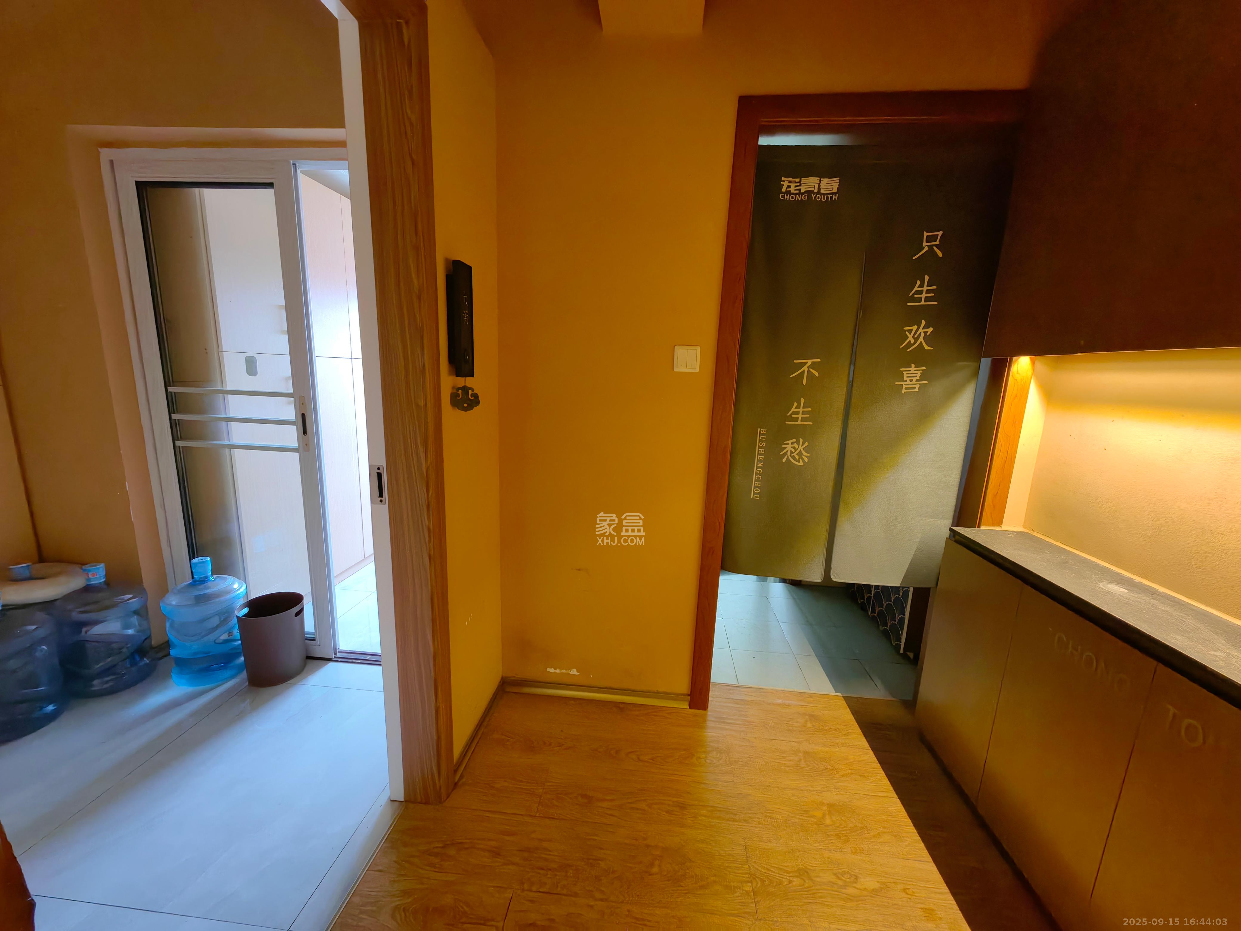 新大新  4室2厅2卫    6200.0元/月 新大新  4室2厅2卫    6200.0元/月室内图