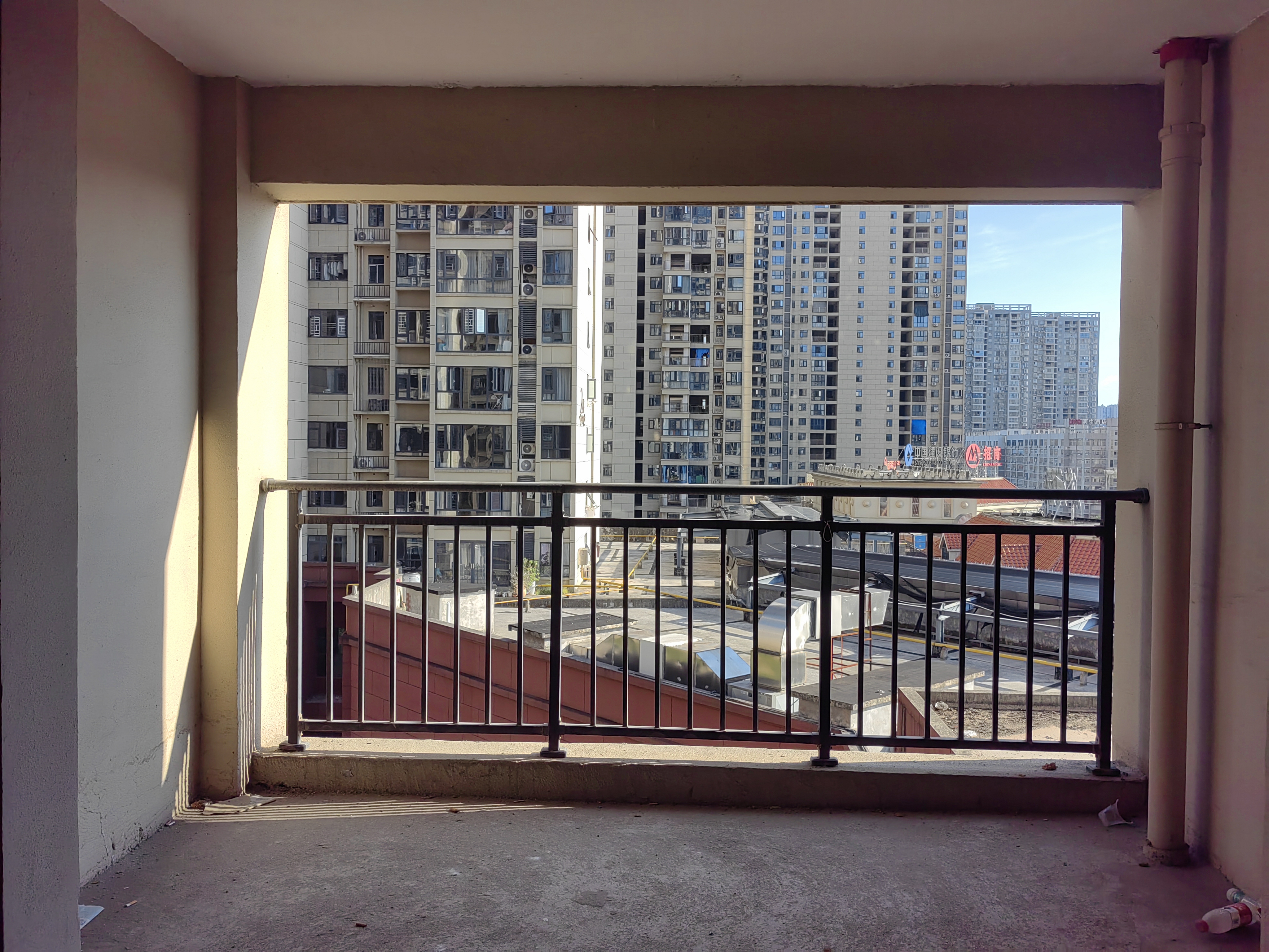 五江碧桂园城市广场 3室2厅2卫 55.8万 五江碧桂园城市广场 3室2厅2卫 55.8万客厅