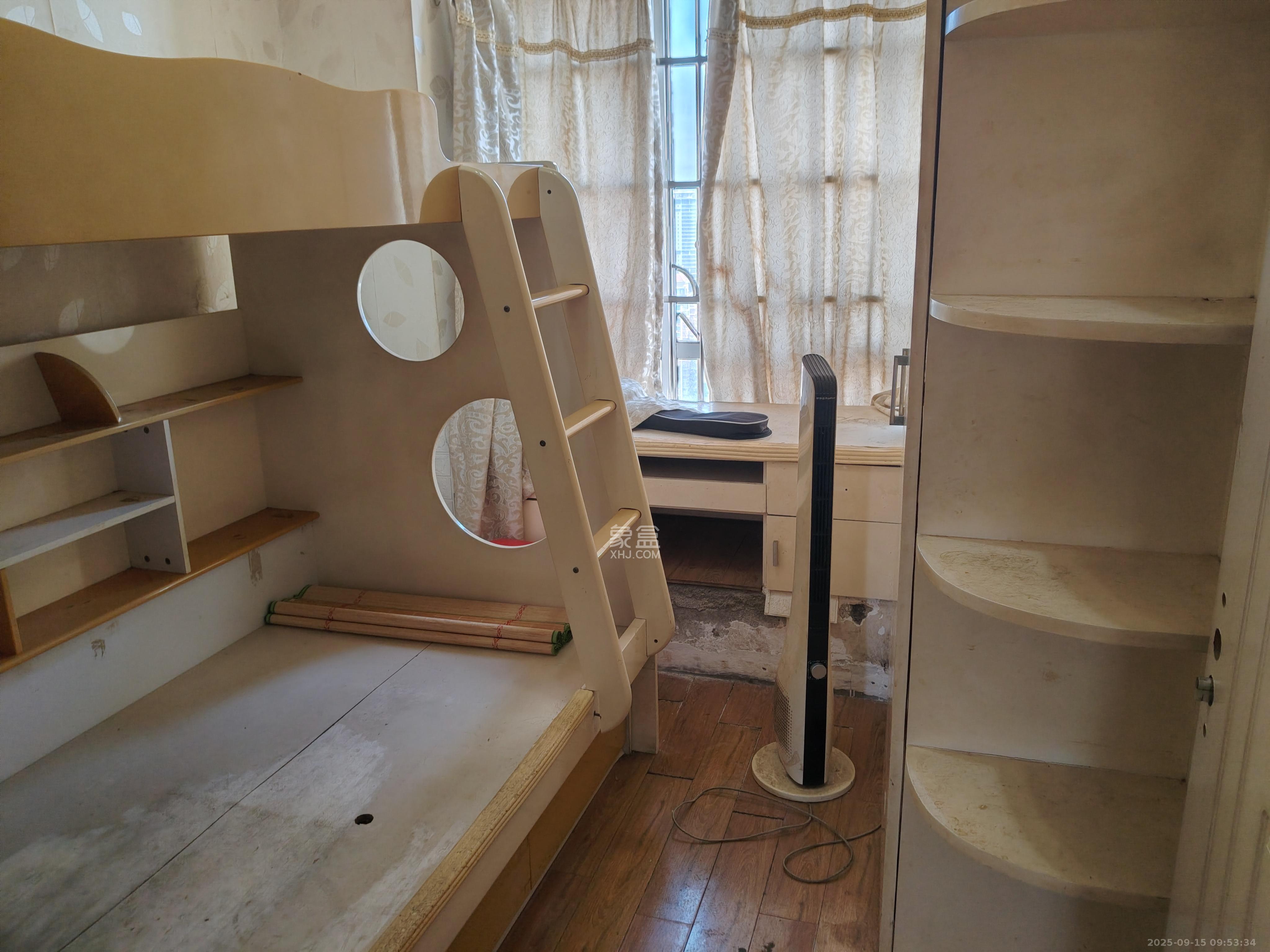 凯通国际城(凯通朝庭) 3室1厅1卫 2200.0元/月 凯通国际城(凯通朝庭) 3室1厅1卫 2200.0元/月室内图