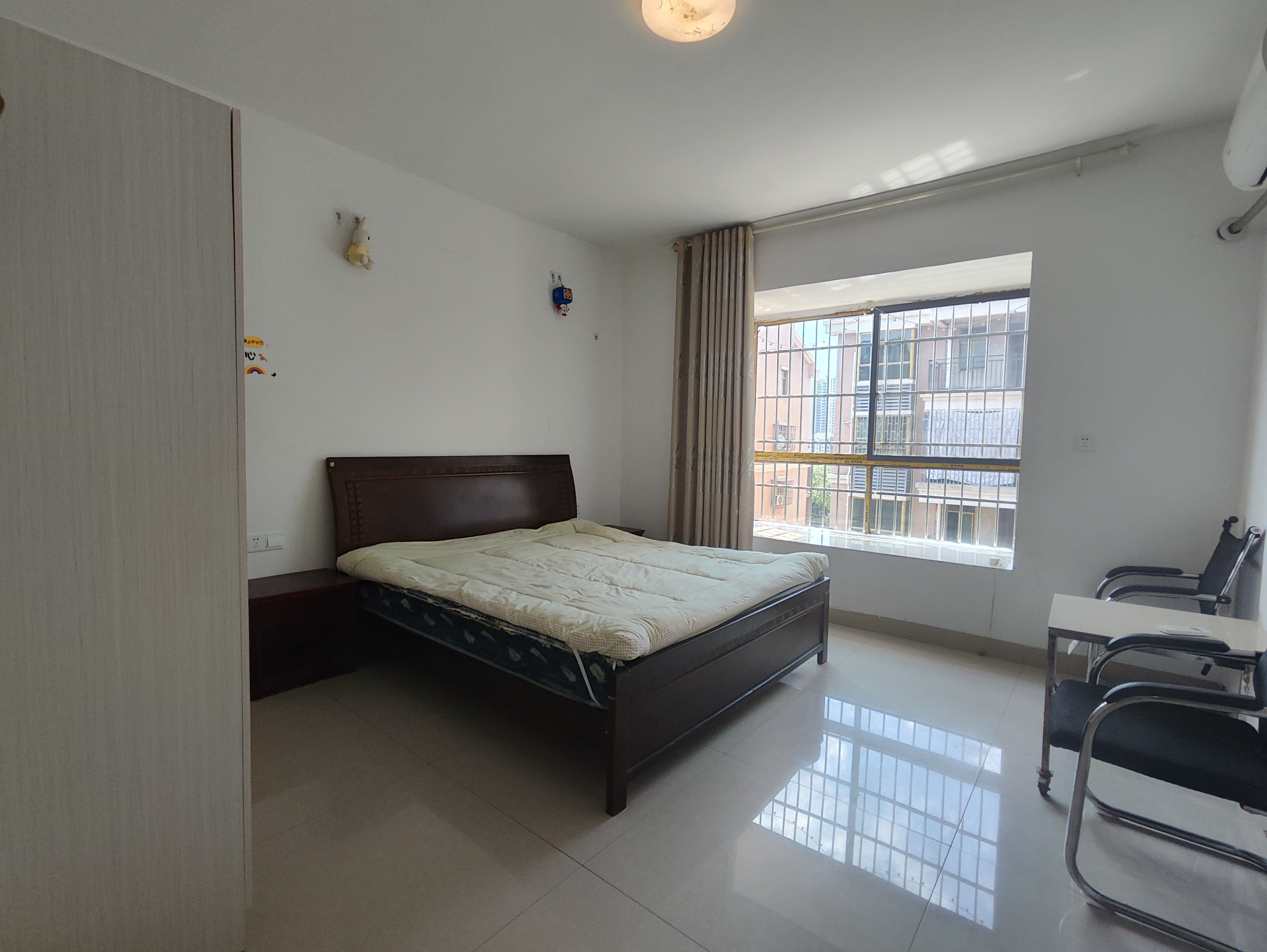 杨岭安置小区  3室2厅2卫    900.0元/月 杨岭安置小区  3室2厅2卫    900.0元/月