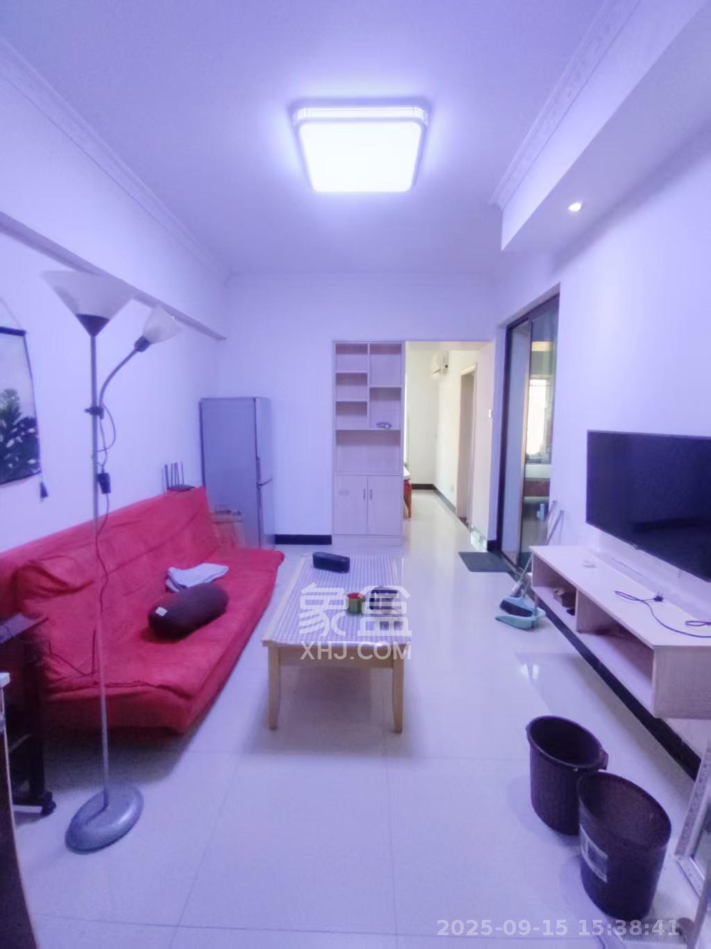 绿地公馆（绿地名邸）  1室1厅1卫    1300.0元/月室内图