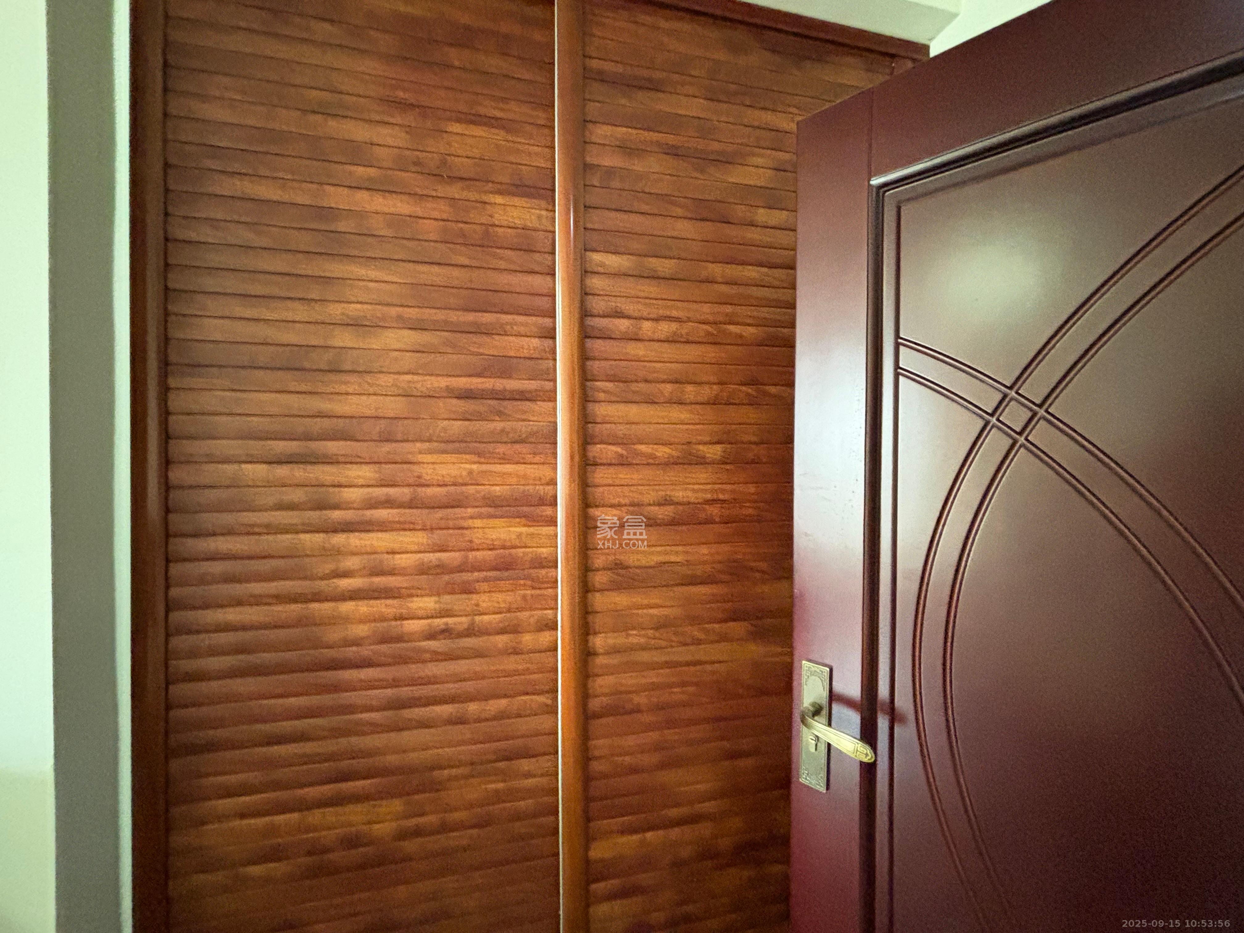 和馨佳园 4室2厅2卫 3300.0元/月 和馨佳园 4室2厅2卫 3300.0元/月室内图