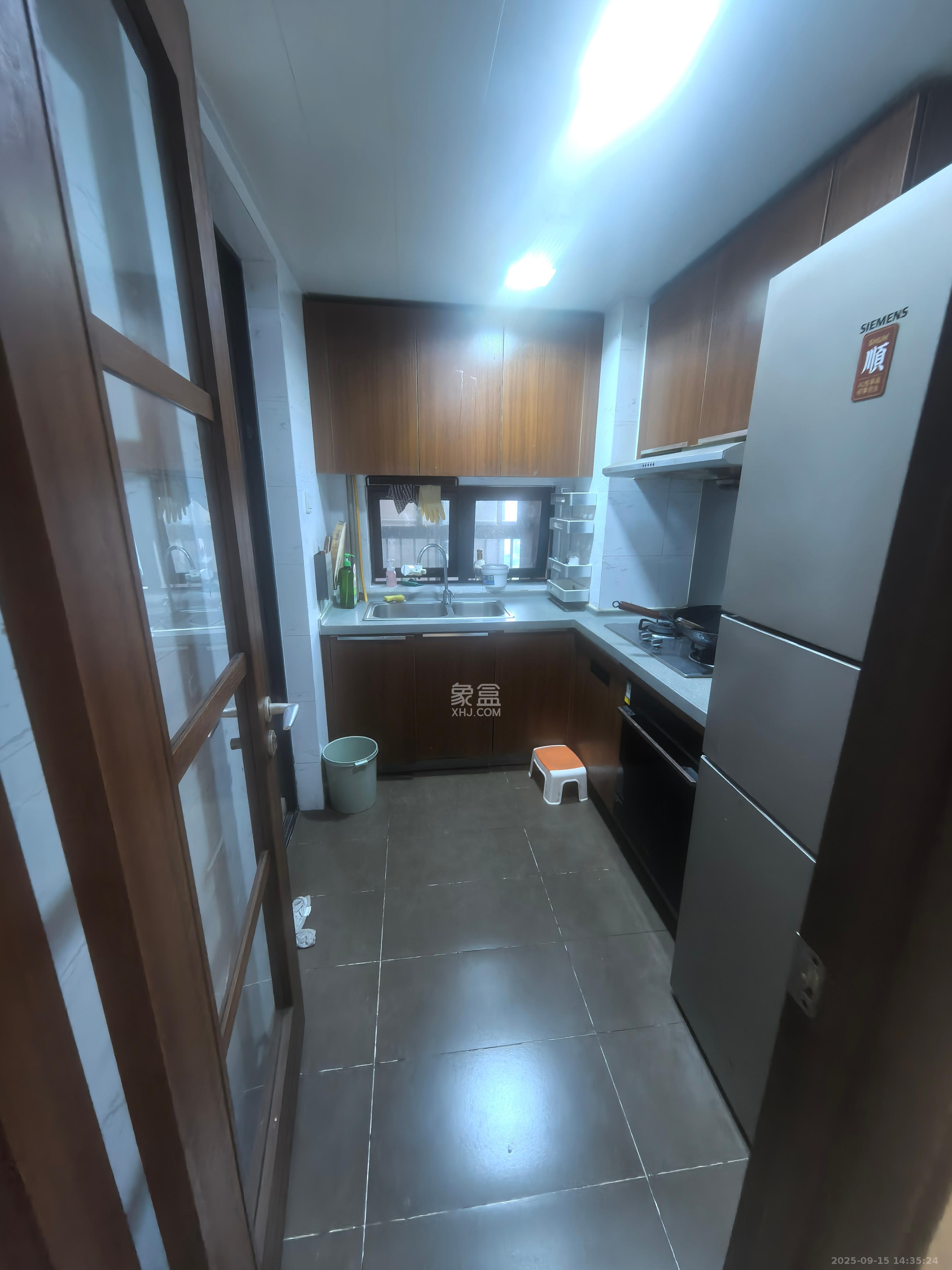 万科金域华府二期 3室2厅2卫 2800.0元/月 万科金域华府二期 3室2厅2卫 2800.0元/月室内图