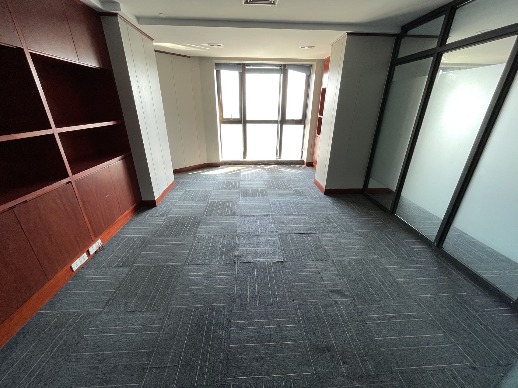 明光国际大酒店  1室1厅1卫    2700.0元/月室内图