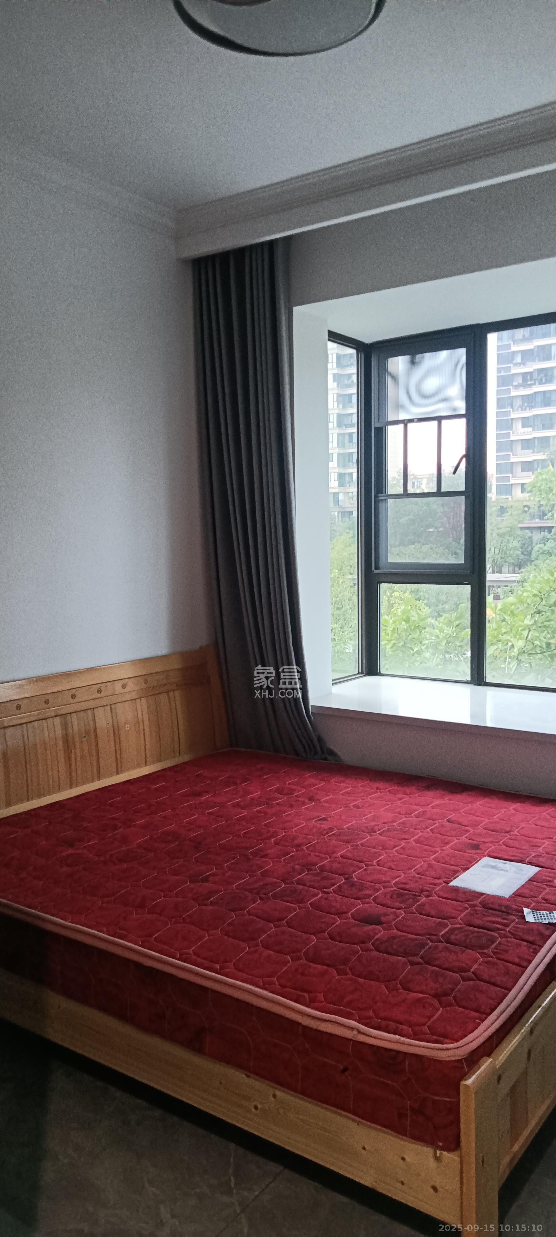 金驰东方樾  4室2厅2卫    2800.0元/月室内图