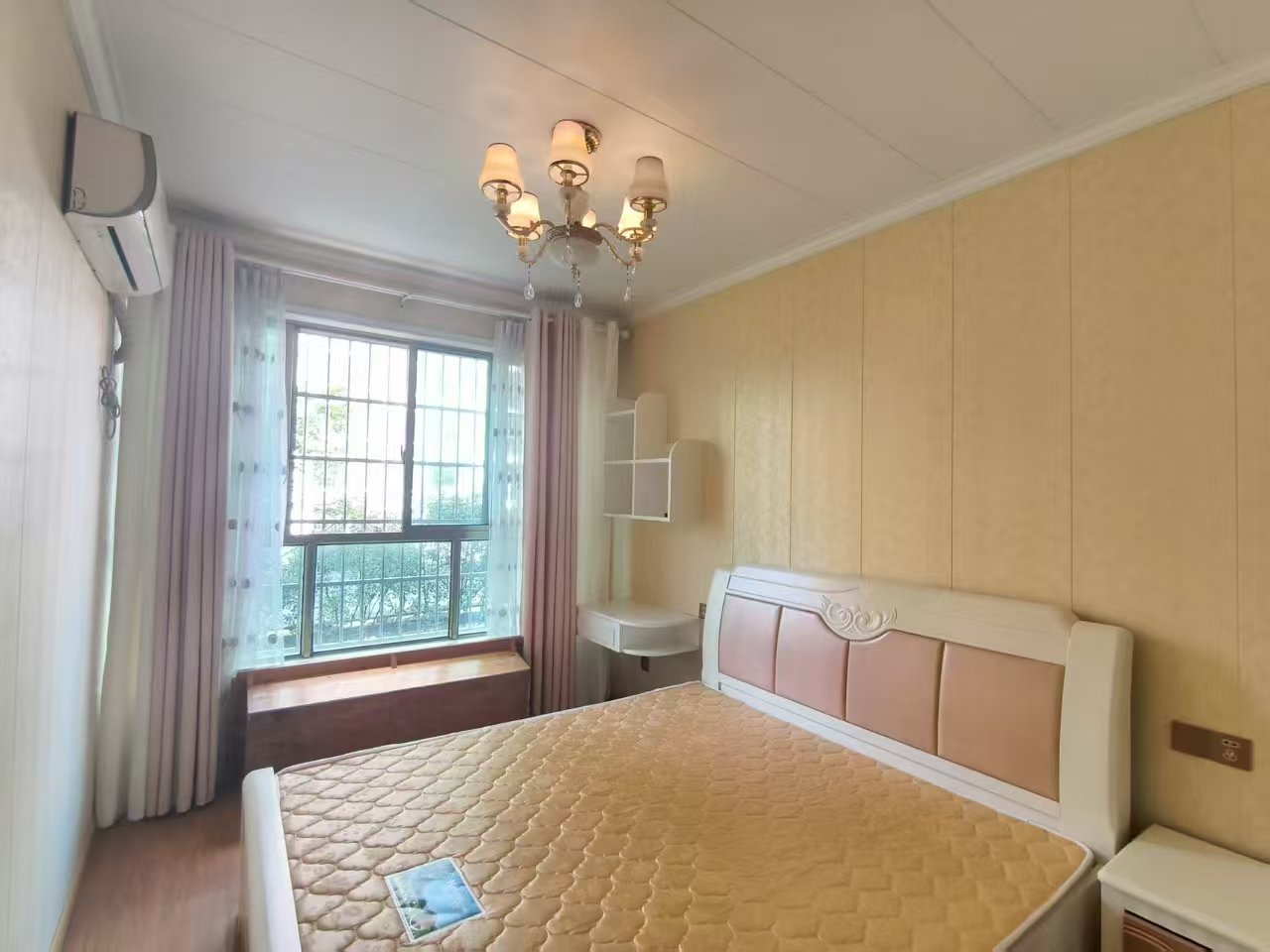 国色天香 2室2厅2卫 60.0万 国色天香 2室2厅2卫 60.0万室内图