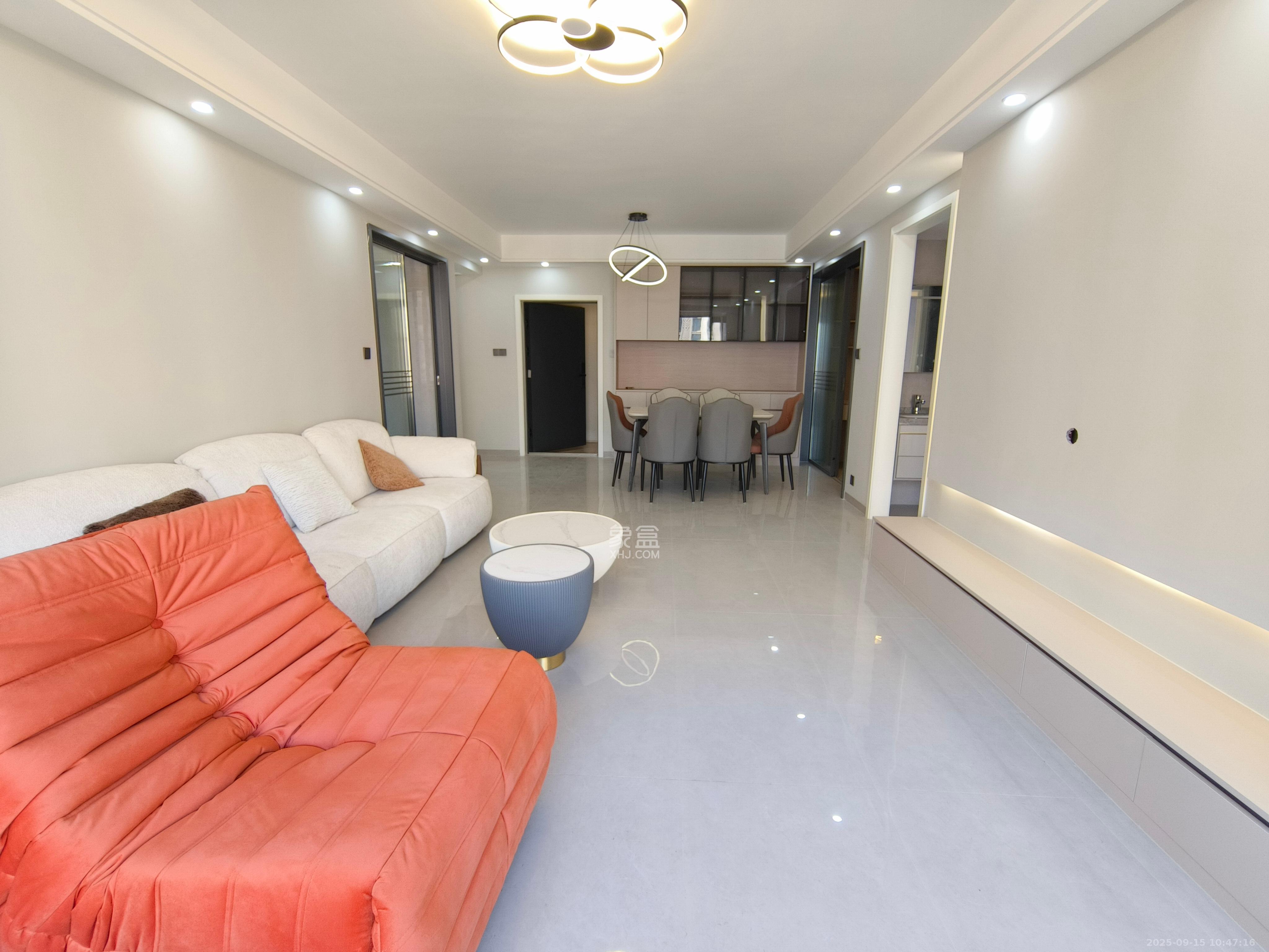 协信星澜汇  4室2厅2卫    4500.0元/月 协信星澜汇  4室2厅2卫    4500.0元/月室内图