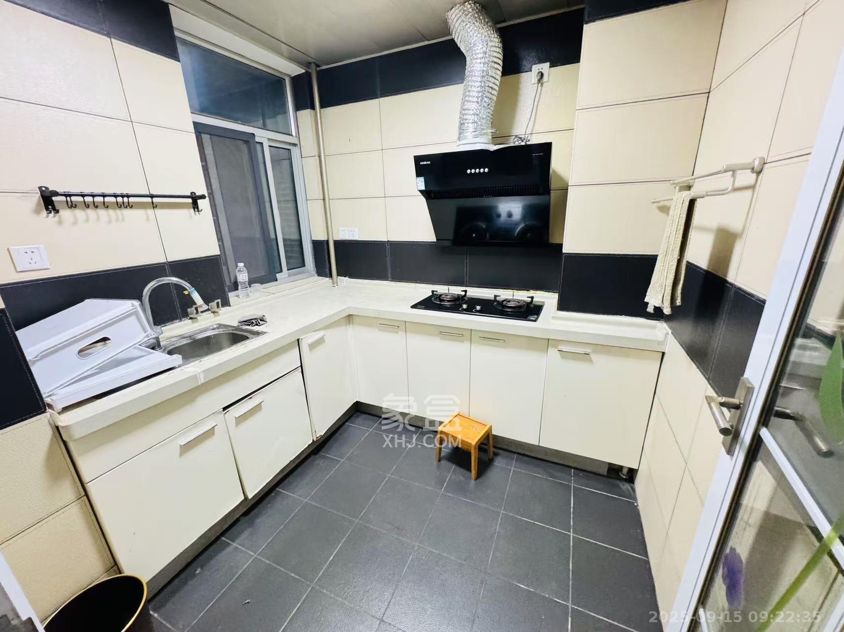 景泰雅苑(景江融城) 2室1厅1卫 1800.0元/月 景泰雅苑(景江融城) 2室1厅1卫 1800.0元/月室内图