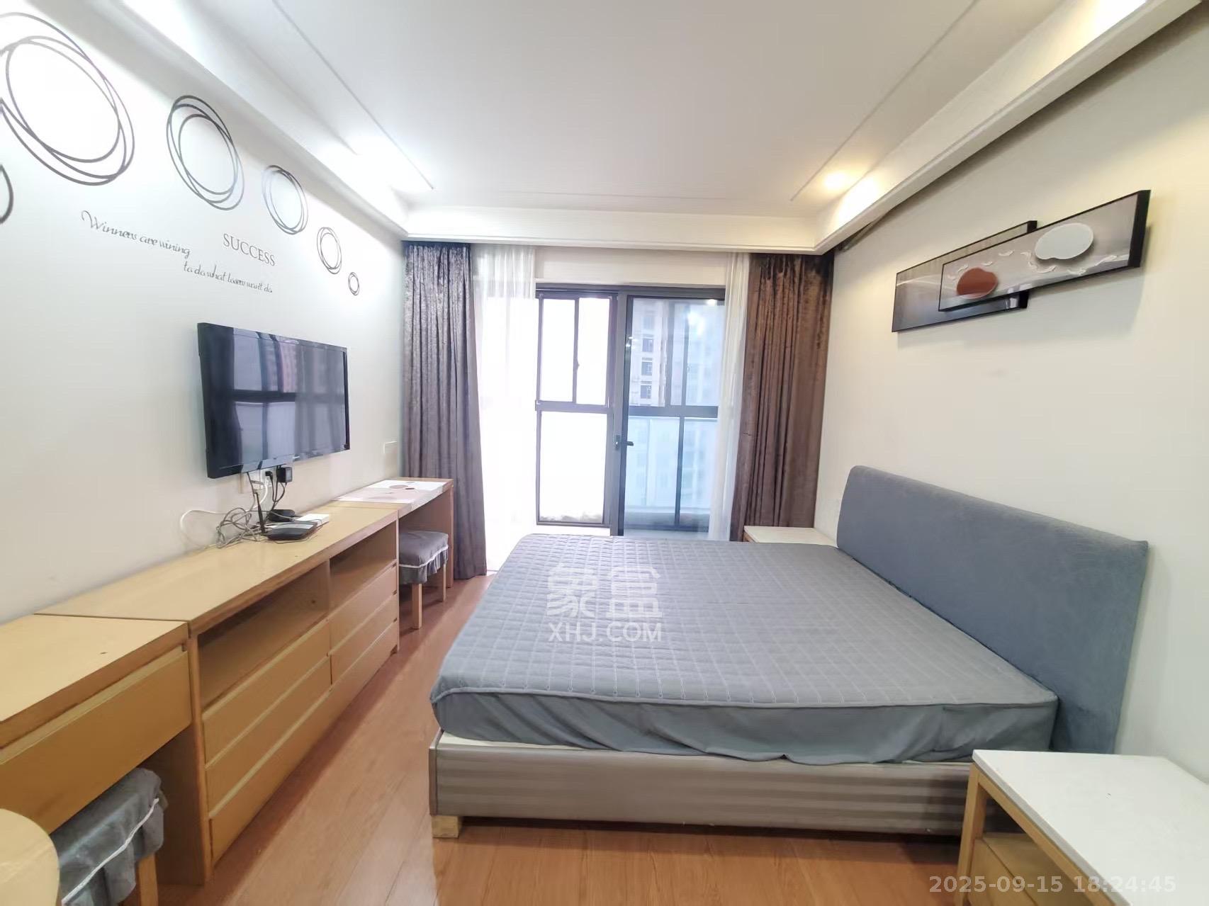 珠江花城四期花盛 1室1厅1卫 1500.0元/月 珠江花城四期花盛 1室1厅1卫 1500.0元/月室内图