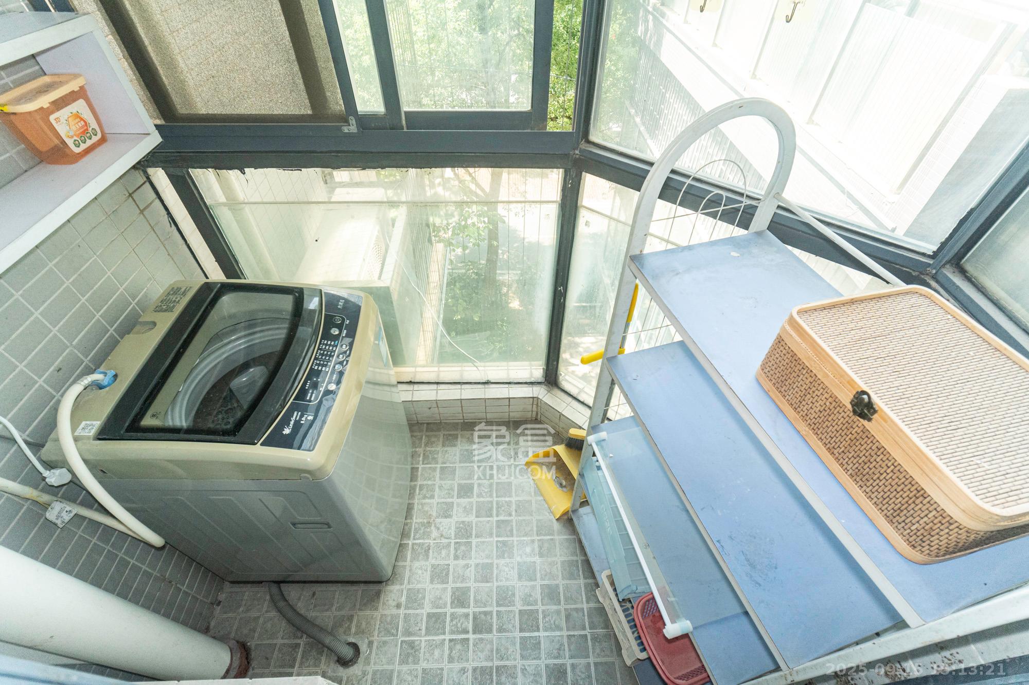 恒基凯旋门一二期 3室2厅1卫 56.8万 恒基凯旋门一二期 3室2厅1卫 56.8万其他