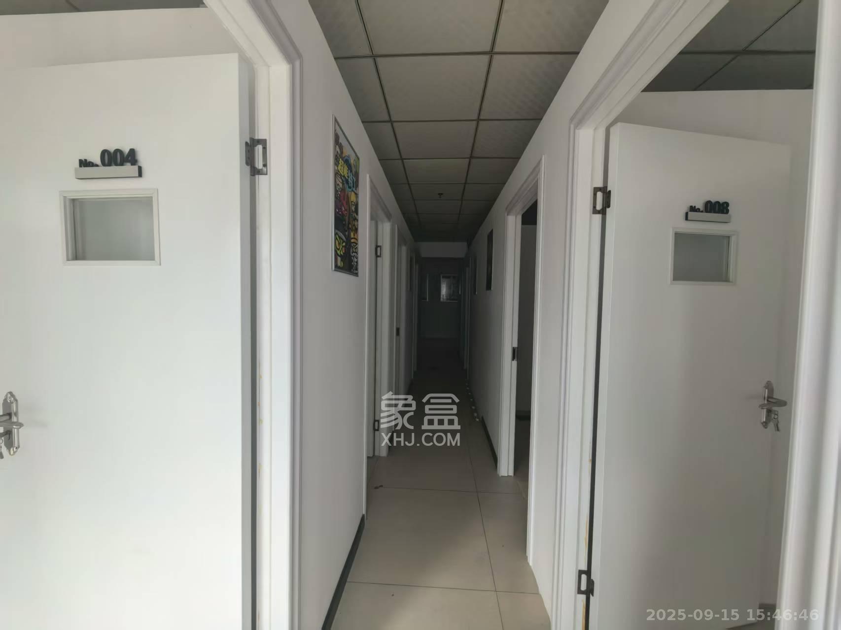 新长海广场   500.0㎡      20000.0元/月室内图