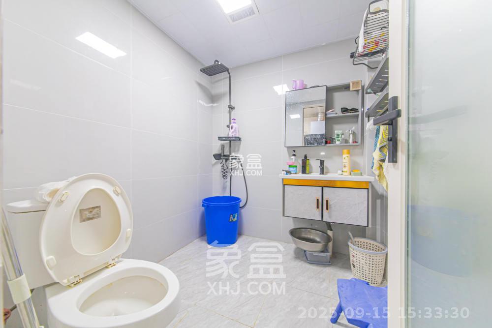 花漾年华（桂花园）  1室1厅1卫    1200.0元/月室内图