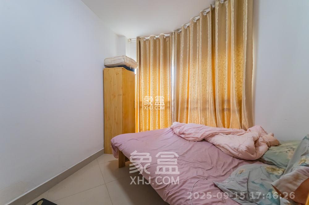 东方航标 1室1厅1卫 1300.0元/月 东方航标 1室1厅1卫 1300.0元/月室内图