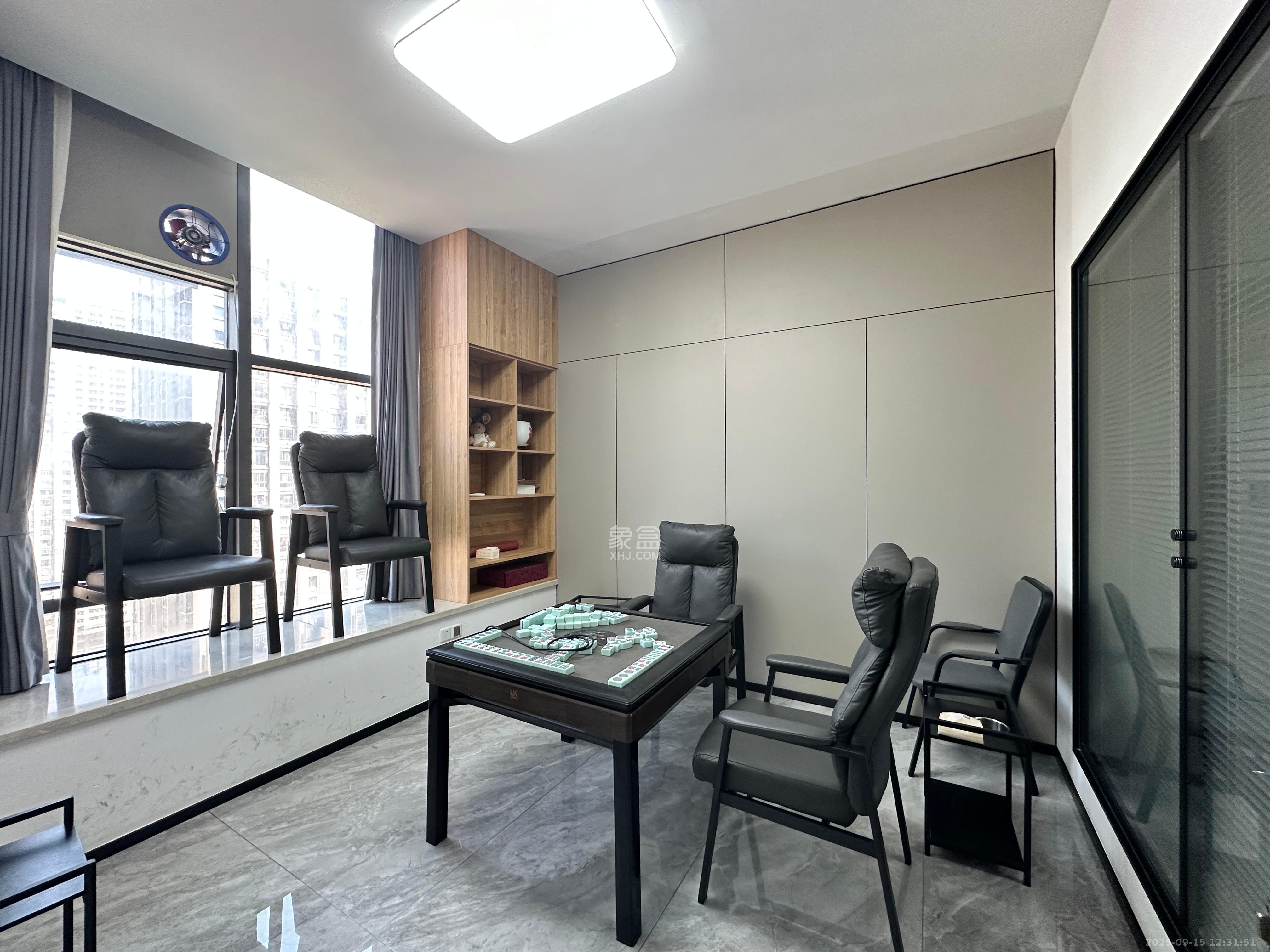 龙湖铂金岛 3室2厅1卫 6800.0元/月 龙湖铂金岛 3室2厅1卫 6800.0元/月室内图