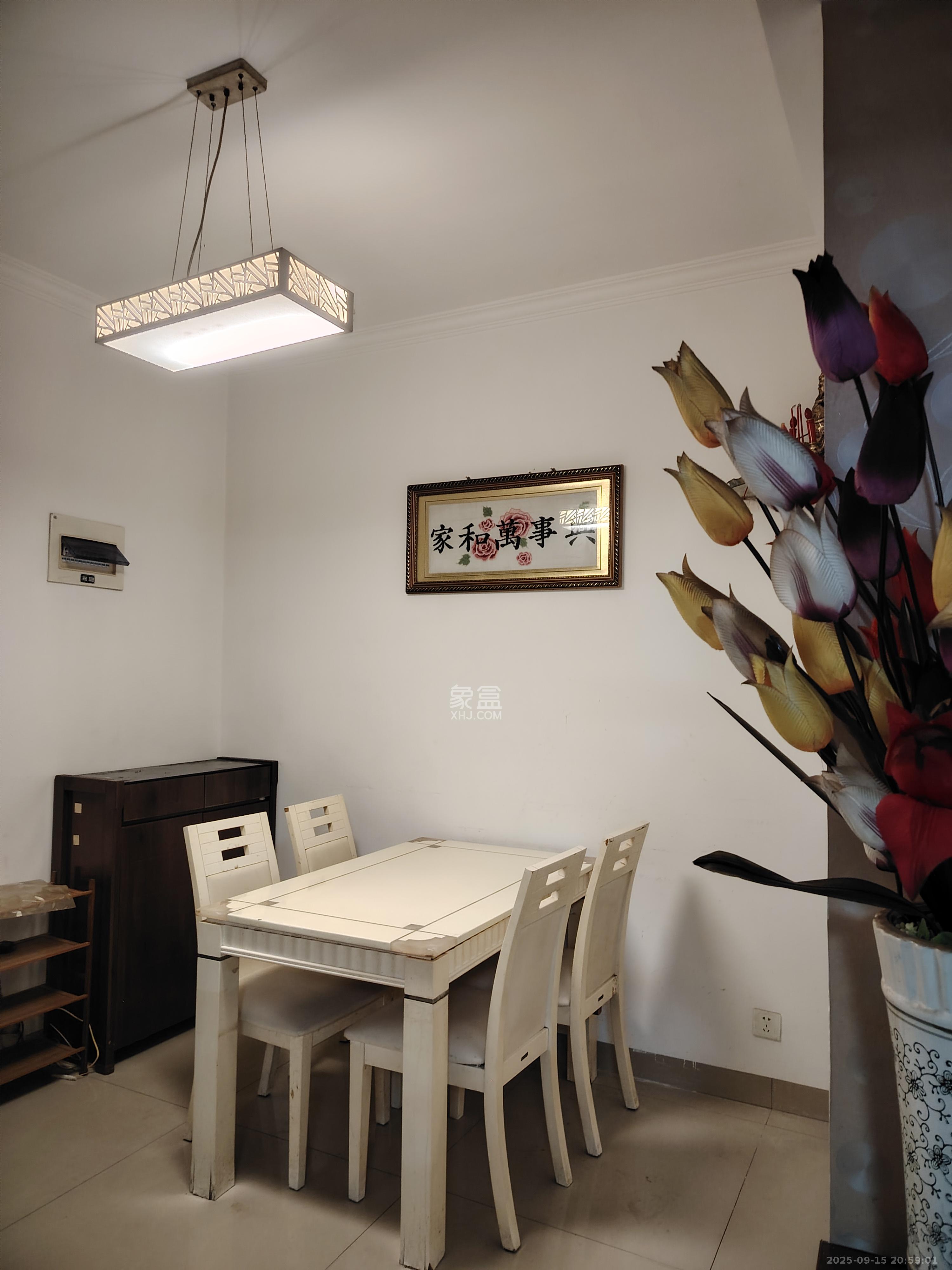 锦绣世纪  1室0厅0卫    2400.0元/月 锦绣世纪  1室0厅0卫    2400.0元/月室内图