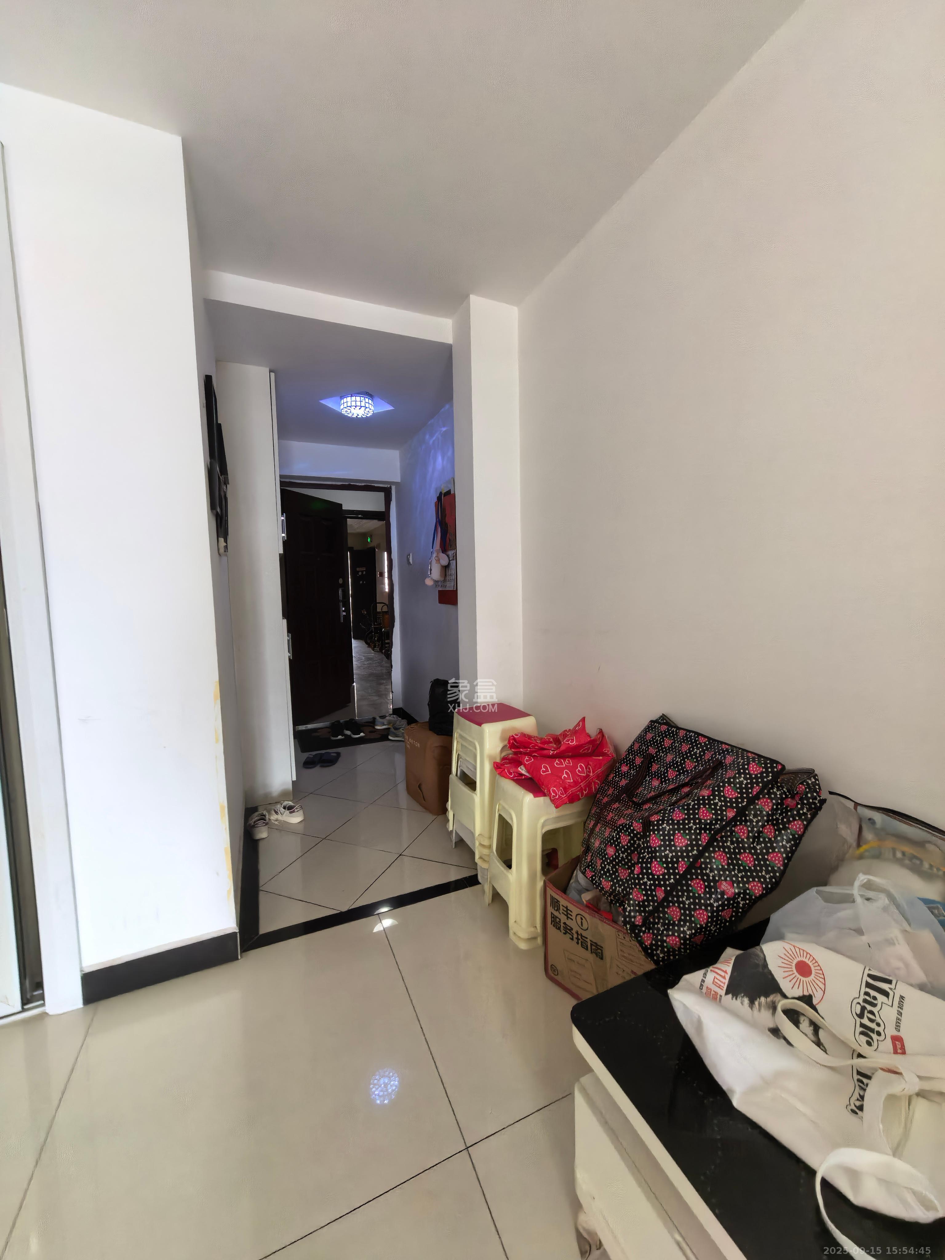 海洋半岛（月珑湾）  3室2厅1卫    2500.0元/月室内图