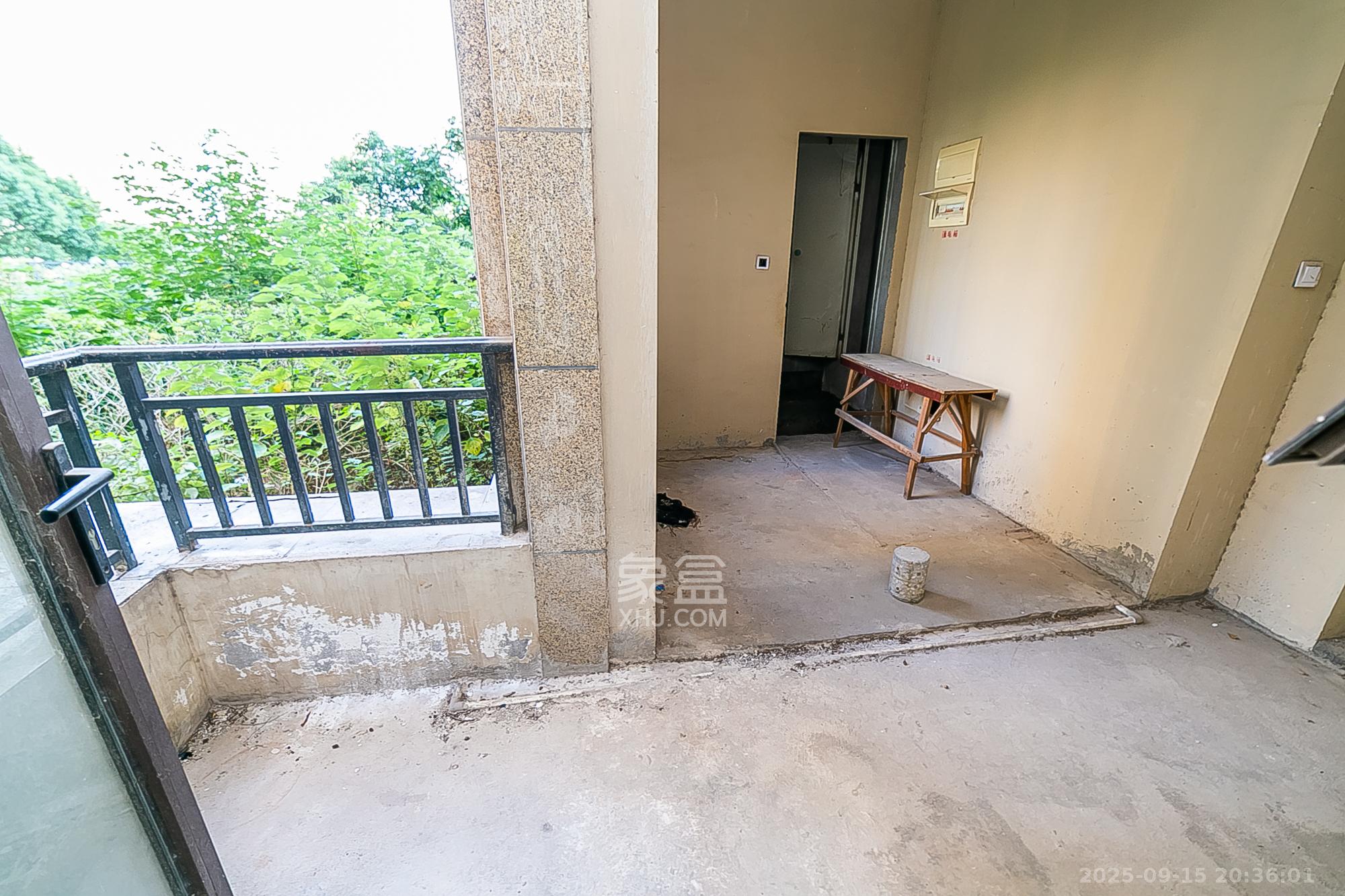 中建江山壹号  1室0厅0卫    885.0万 中建江山壹号  1室0厅0卫    885.0万阳台