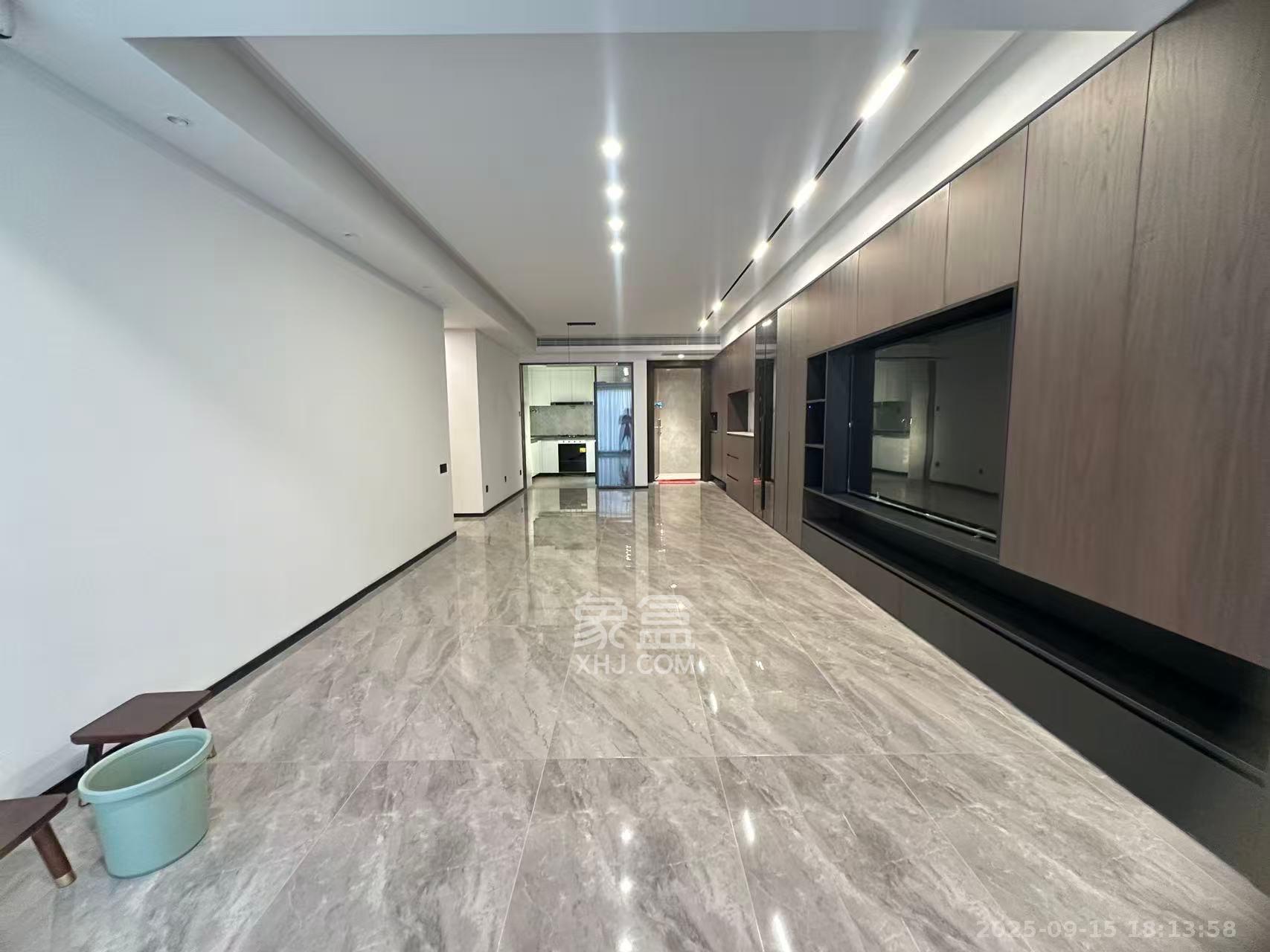 金茂越秀雨花金茂智慧科学城 4室2厅2卫 4000.0元/月 金茂越秀雨花金茂智慧科学城 4室2厅2卫 4000.0元/月室内图